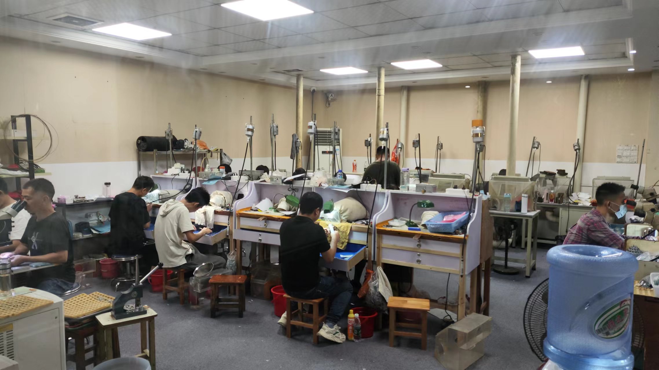 Iced out watch-Yika Jewelry