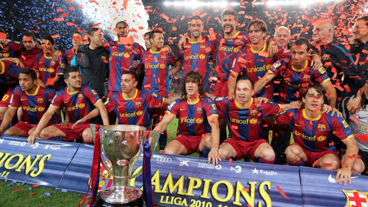 Unifootjerseys-