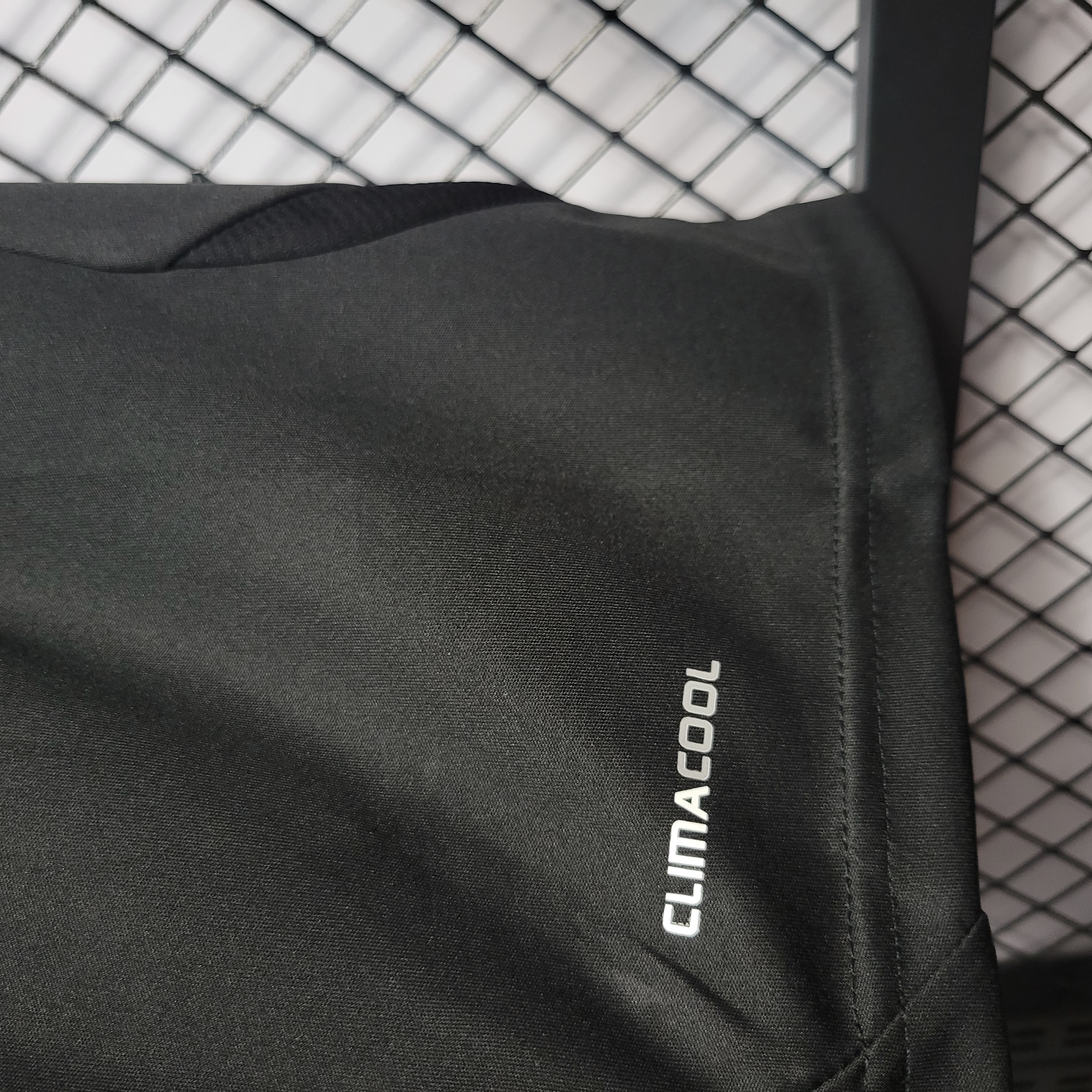 SIUjerseys-Retro Real Madrid 11-12 Black Goalkeeper Jersey