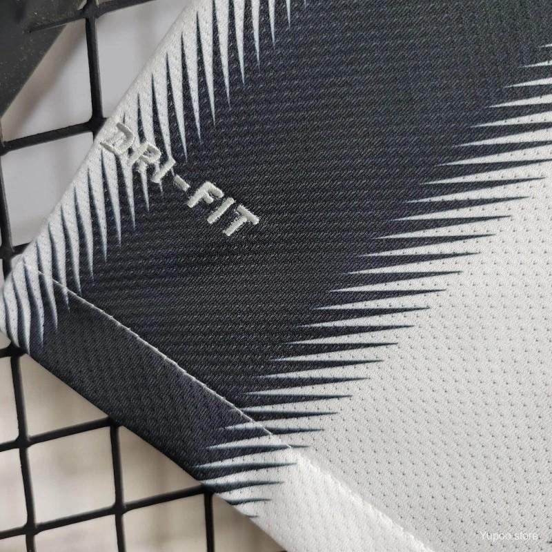 unitedfutballjersey-Retro Juventus 2011-12 Home Stadium Jersey