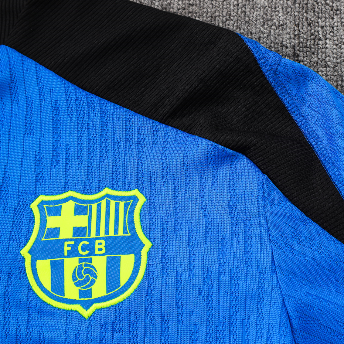 SIUjerseys-Barcelona 24-25 Long Sleeve Training Set - Player Version - Blue Top and Black Pants