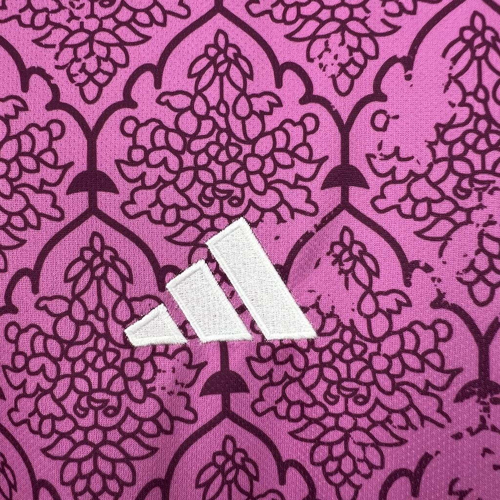 unitedfutballjersey-Real Madrid 24-25 Pink & Purple Special Edition Jersey