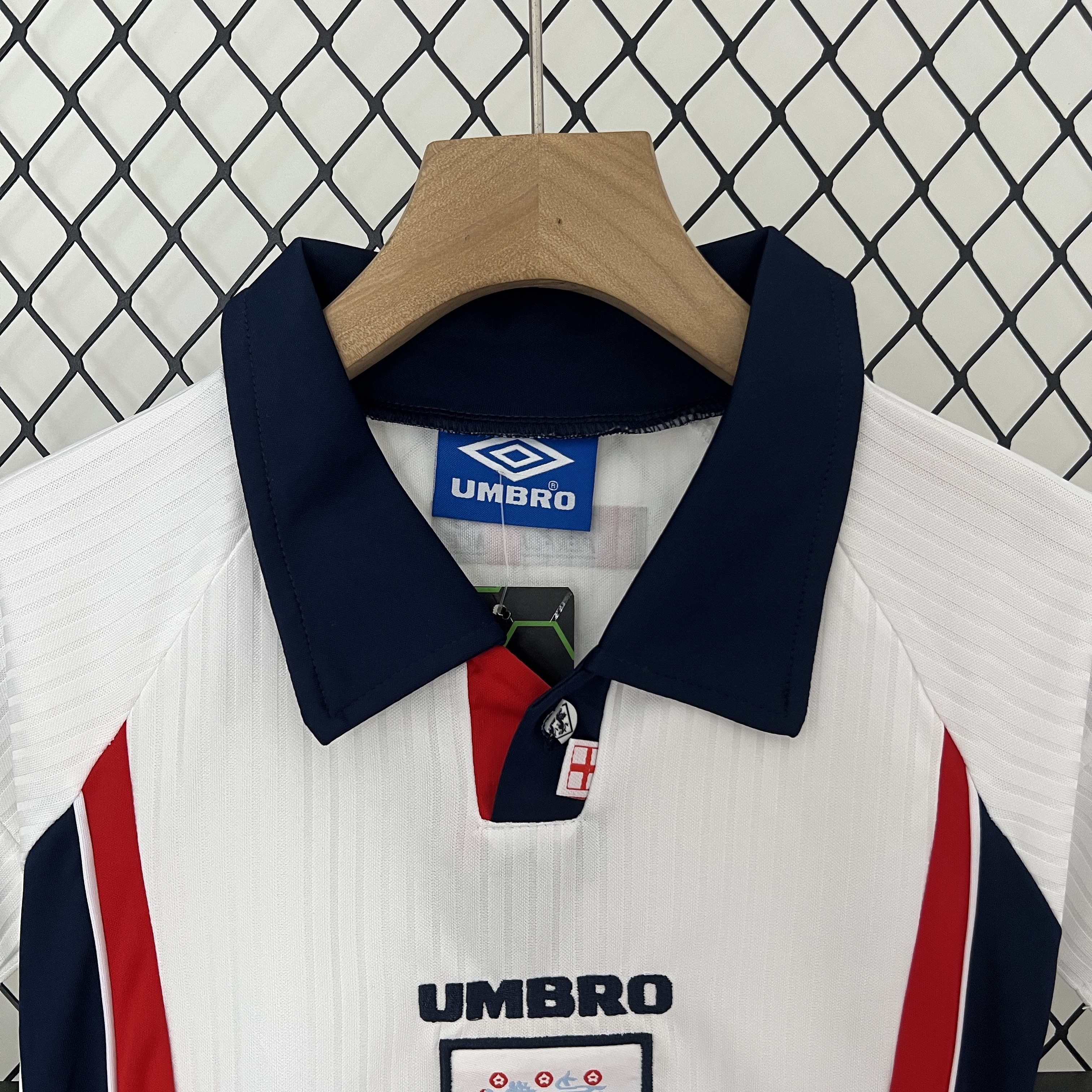 unitedfutballjersey-Retro England 1998 Home Stadium Kids Kit