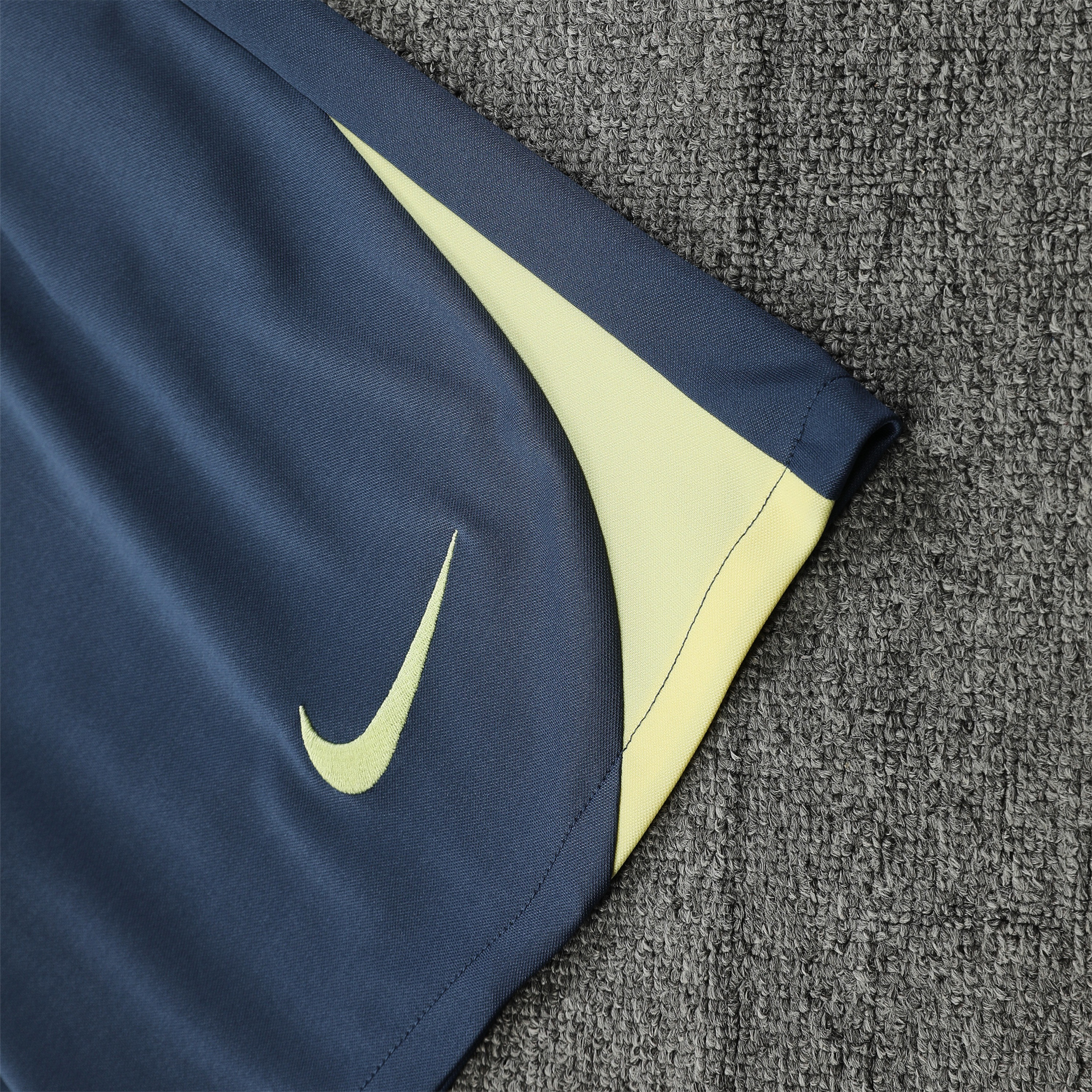 SIUjerseys-Club América 24-25 Short-Sleeve Training Set - Grey Top & Shorts