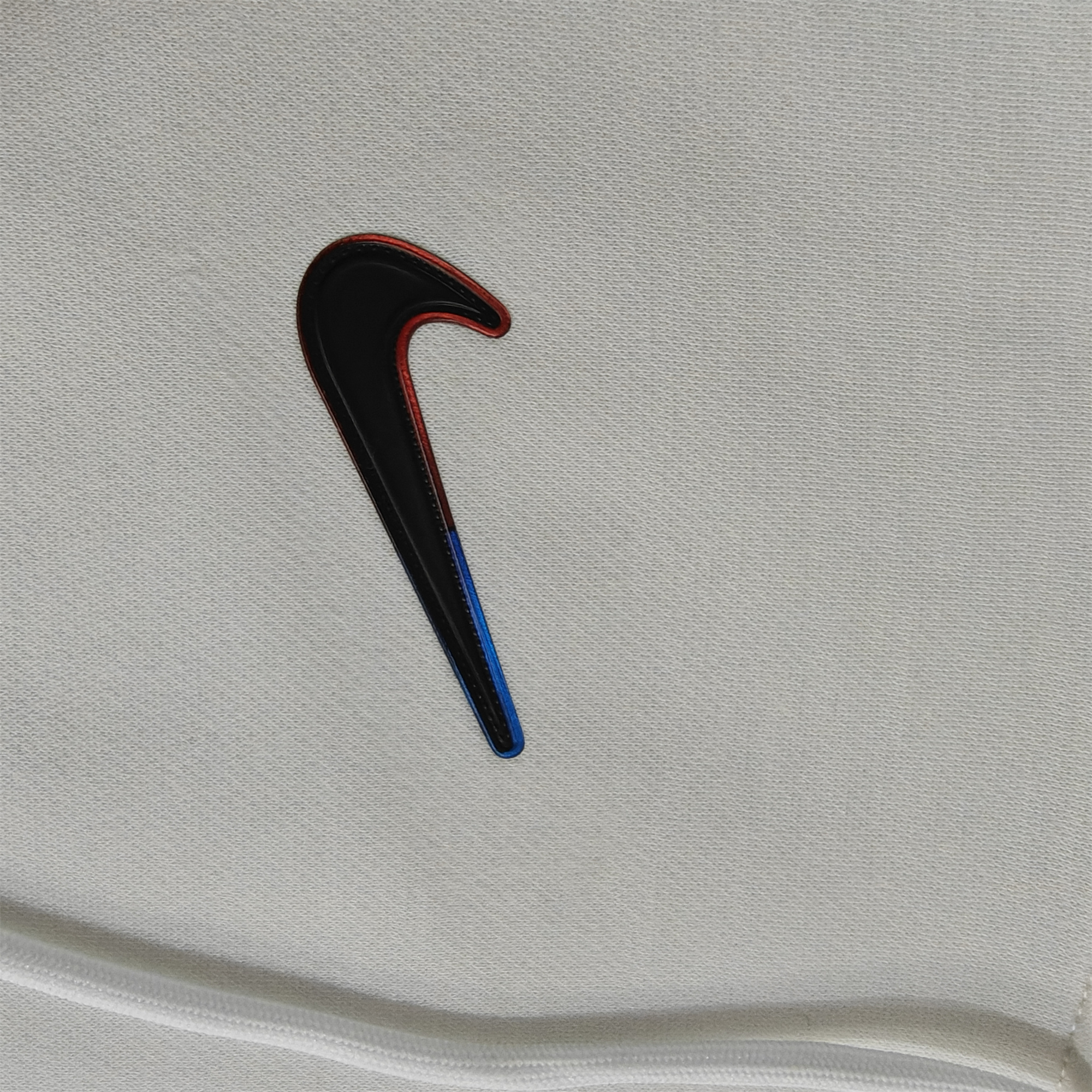 SIUjerseys-Barcelona 24-25 Black Team Badge Hoodie - Off White