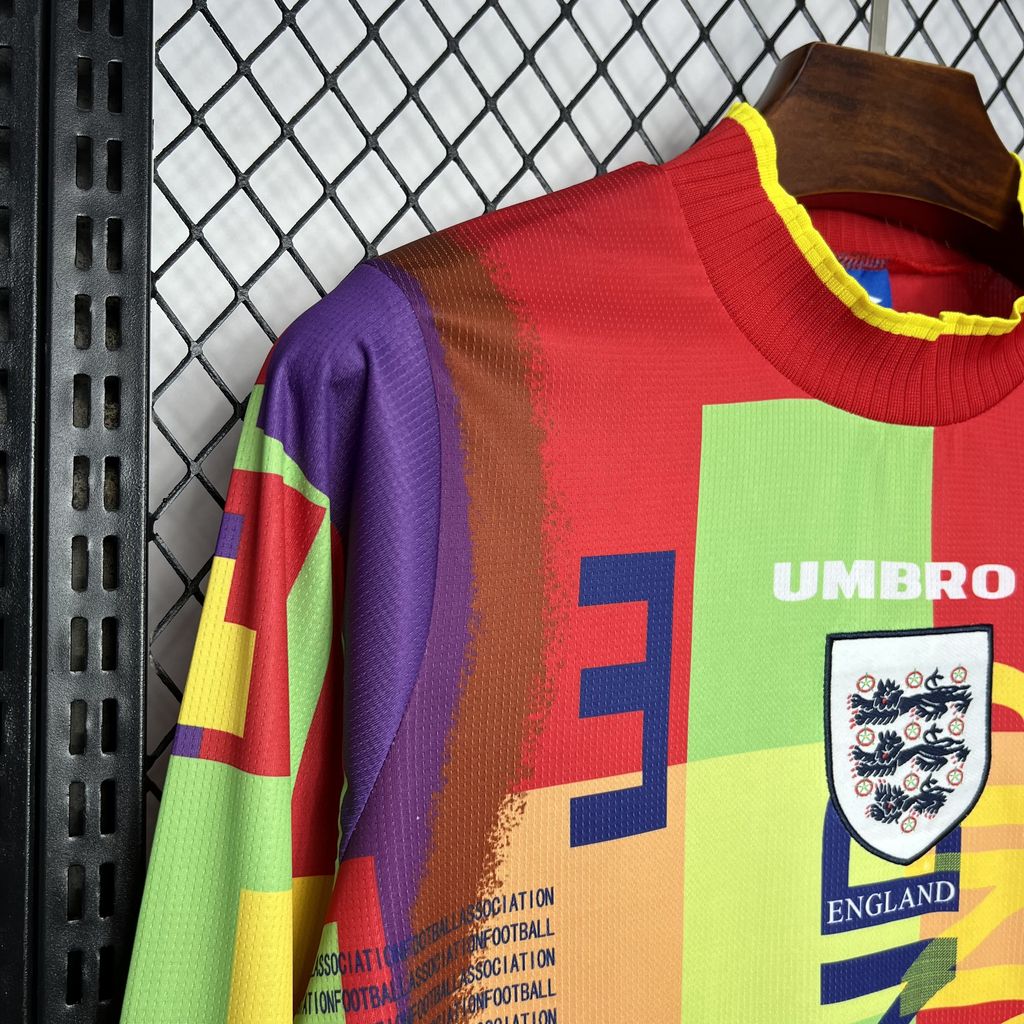 SIUjerseys-Retro England 1996 Goalkeeper Long Sleeve Jersey