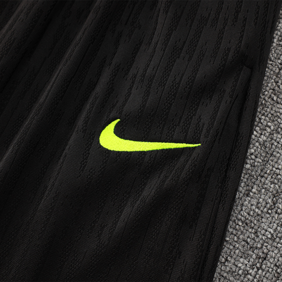 SIUjerseys-Barcelona 24-25 Long Sleeve Training Set - Player Version - Blue Top and Black Pants