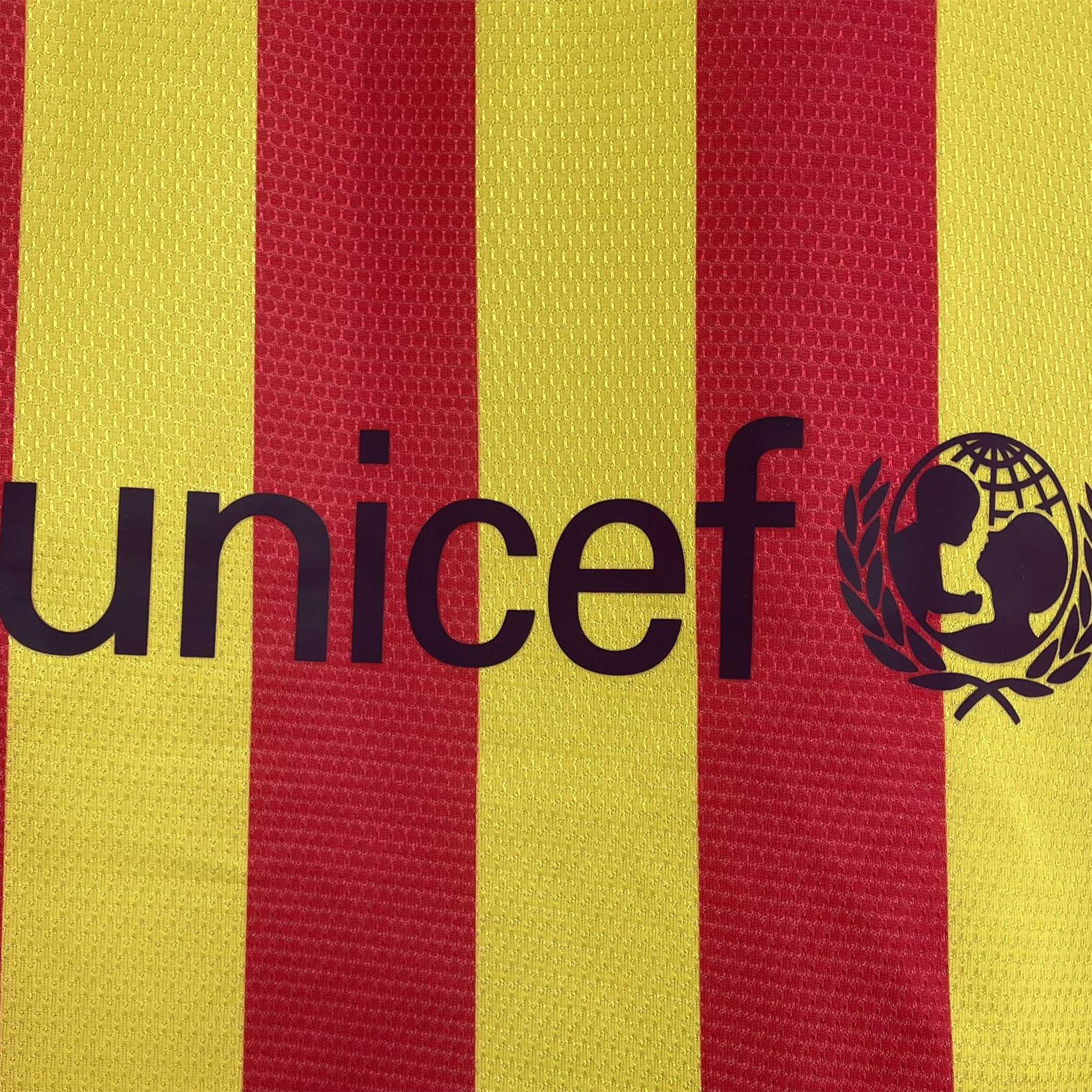 SIUjerseys-Retro Barcelona 13-14 Away Jersey