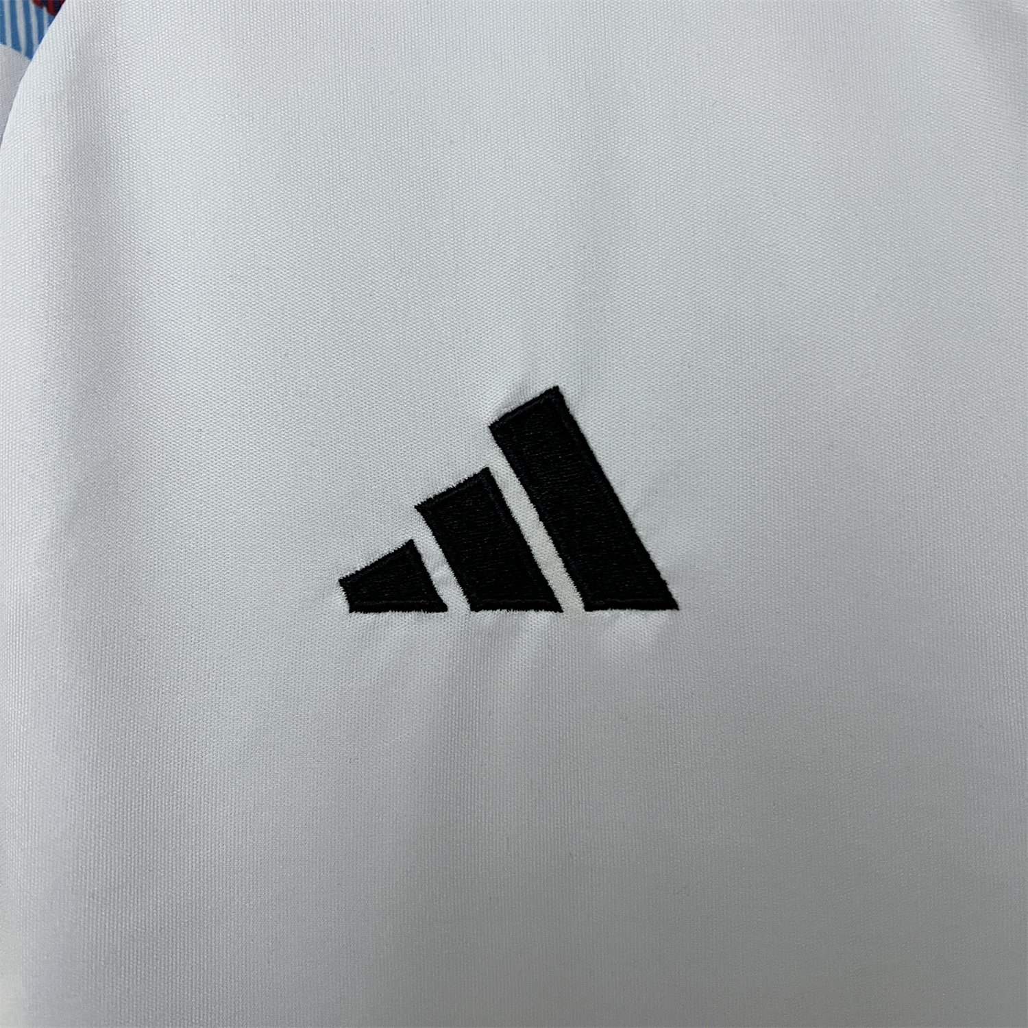 SIUjerseys-Japan 2024 Levi Ackerman White Jersey - Fans Version