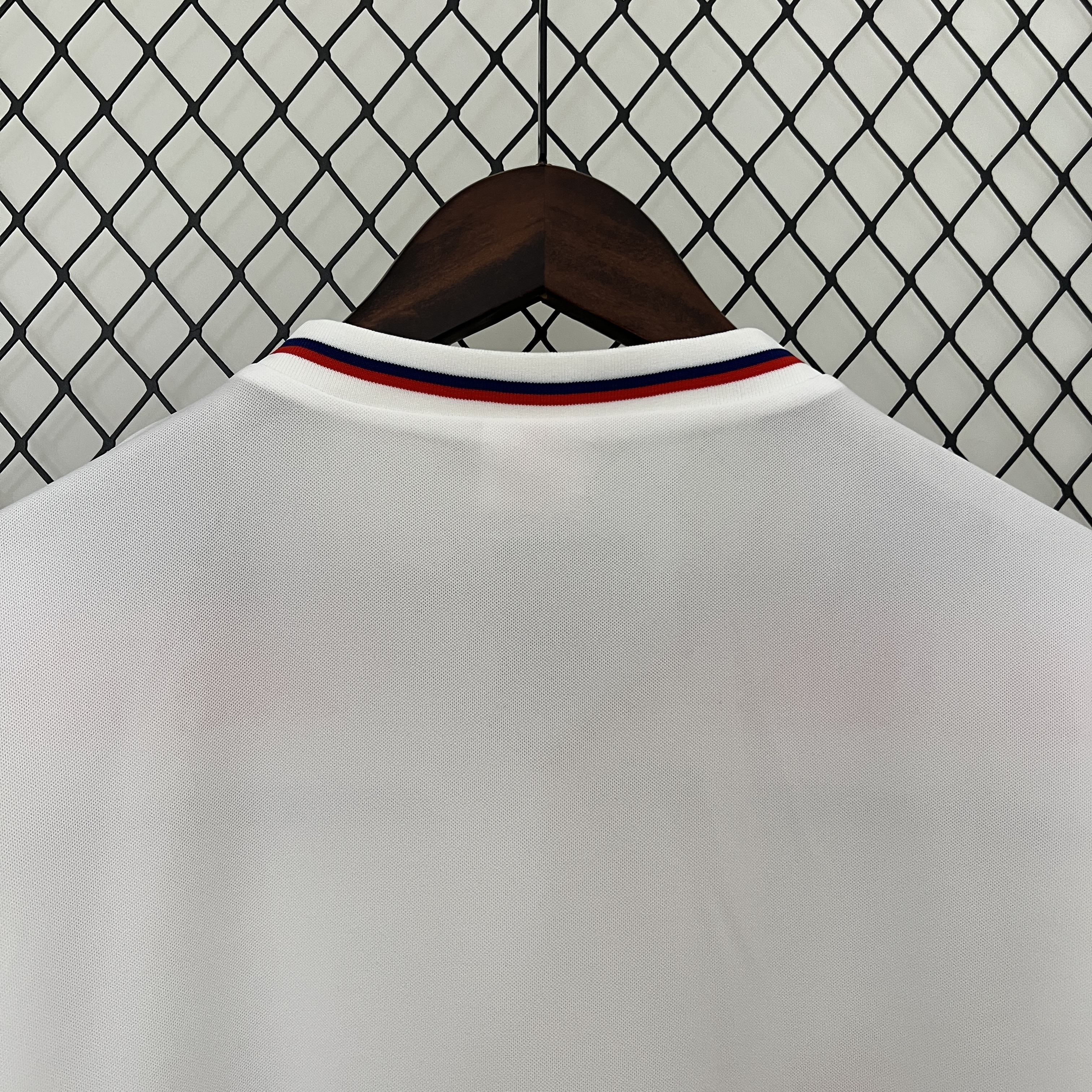 unitedfutballjersey-Retro England 1982 Home Stadium Jersey
