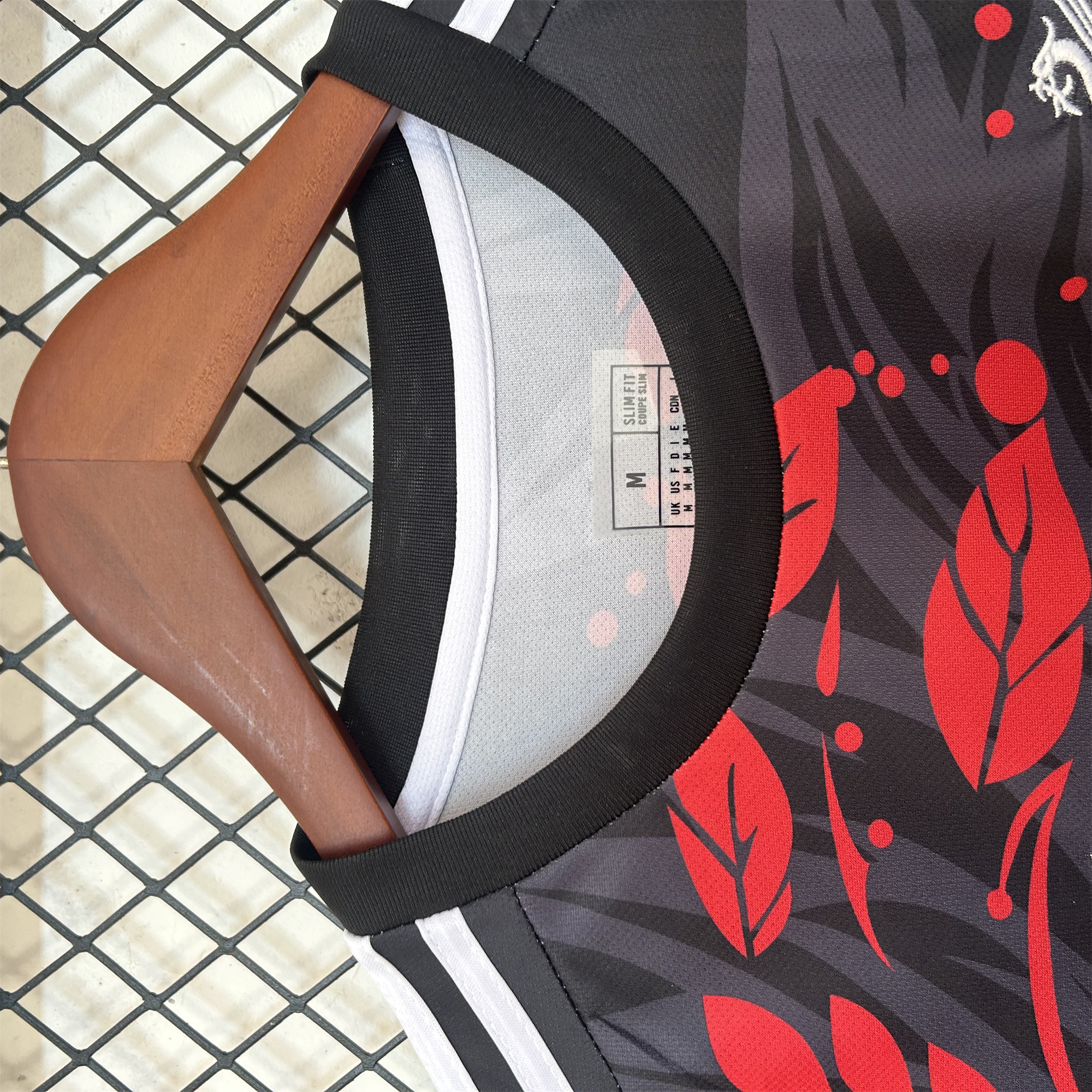 SIUjerseys-Liver.pool 24-25 Black Fire Phoenix Special Edition Jersey - Fans Version