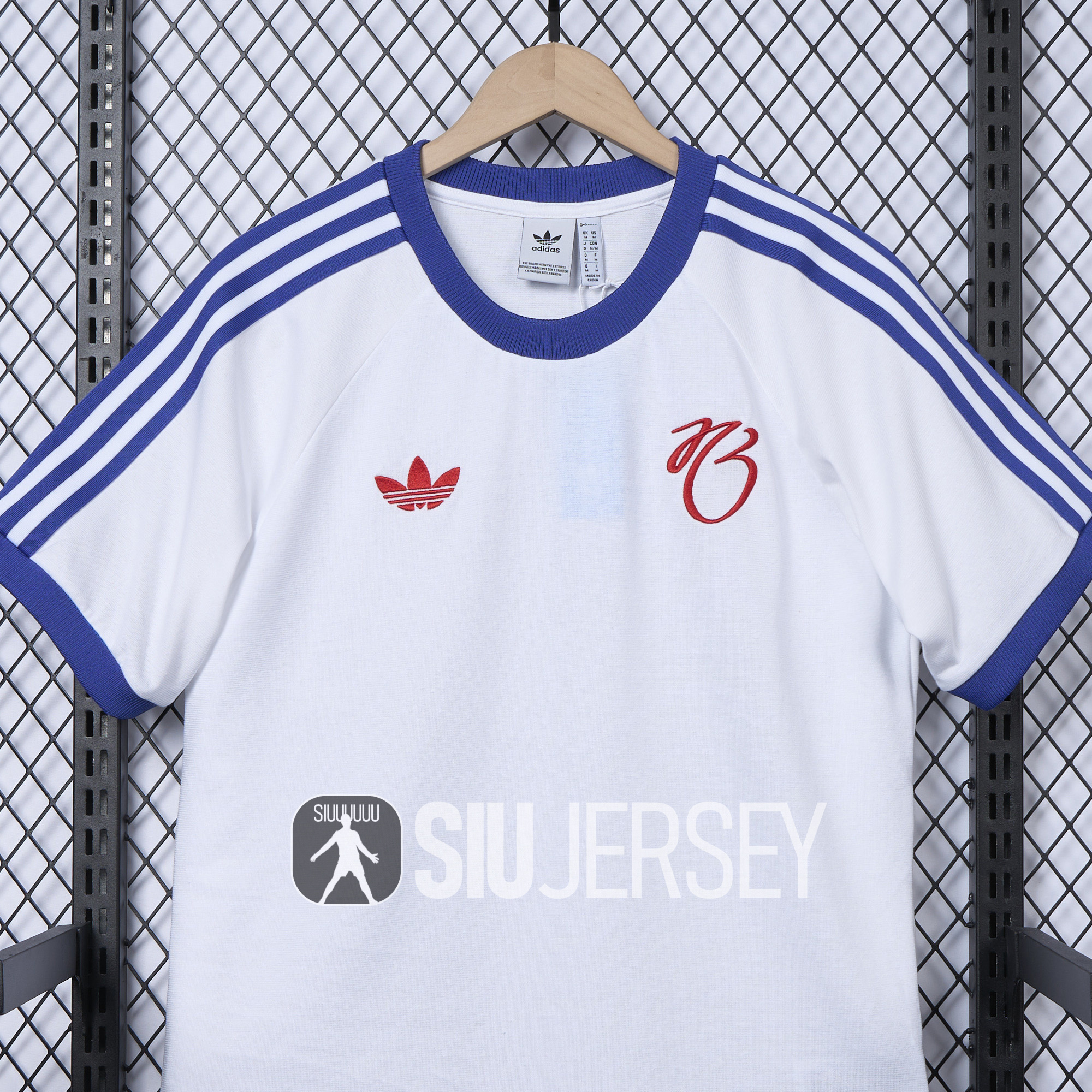 SIUjerseys-Real Madrid 24-25 Jude Bellingham 3 Stripes Men's T-Shirt