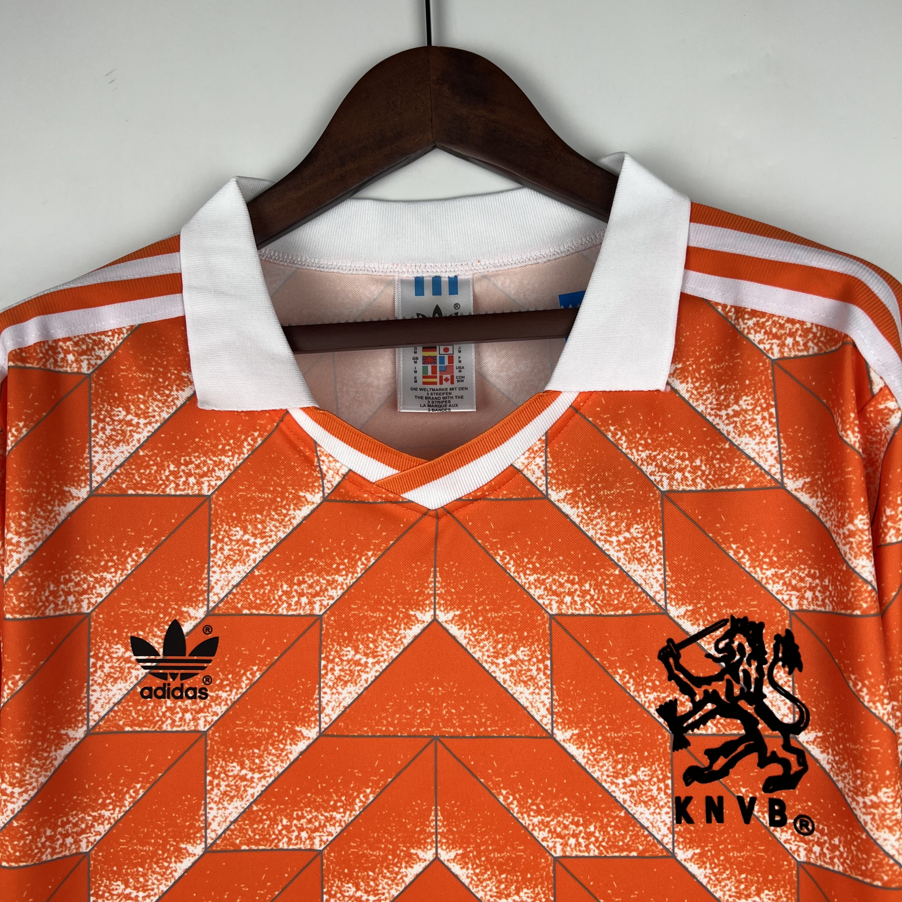 SIUjerseys-Retro Netherlands1988 Home Stadium Long Sleeve Jersey