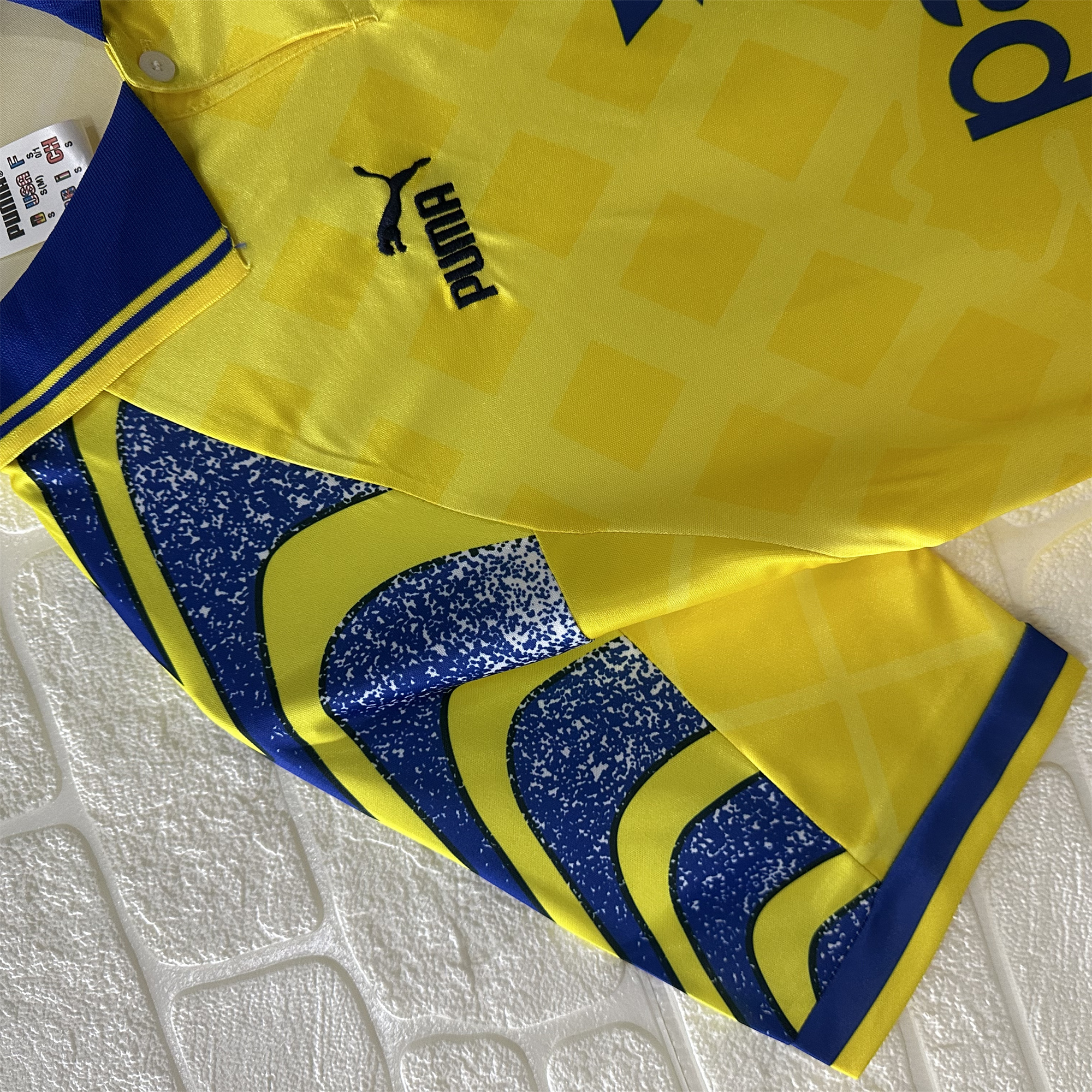 SIUjerseys-Retro Parma 1995-97 Away Jersey - Fans Version