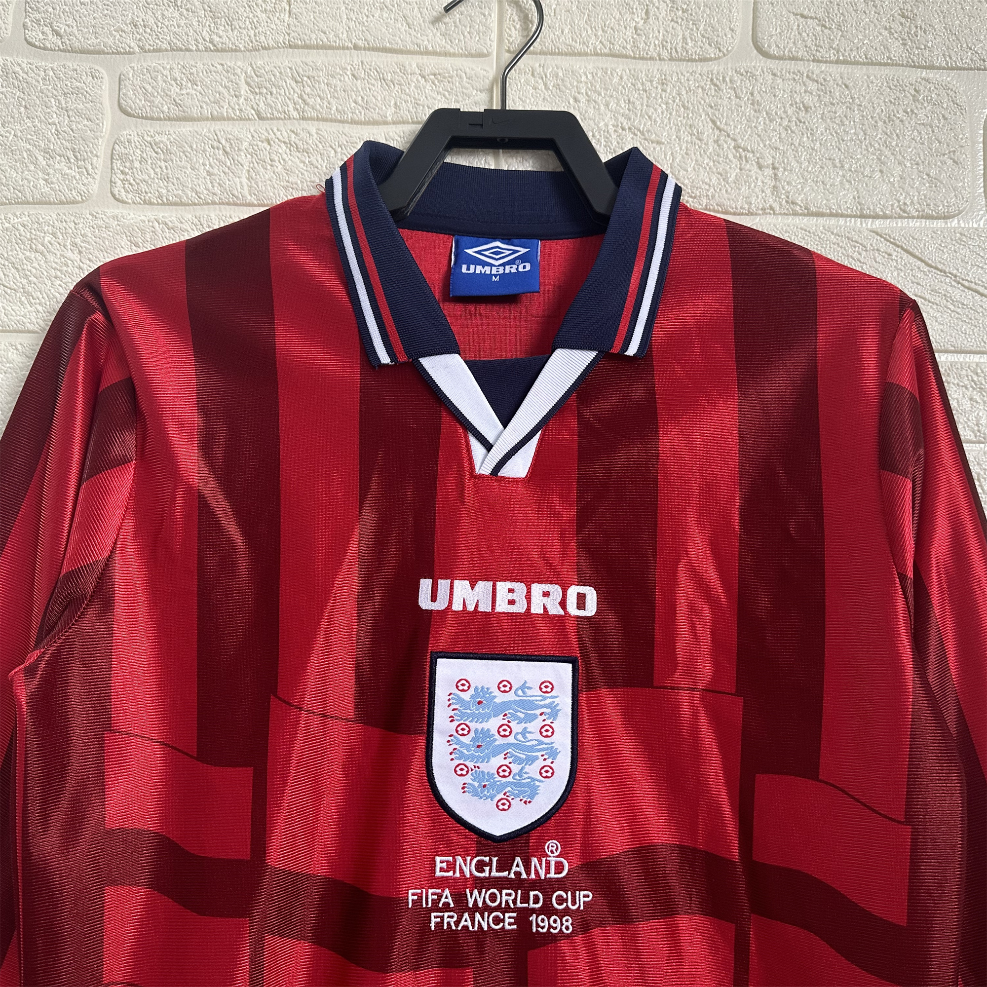 SIUjerseys-Retro England 1998 Away Long Sleeve Jersey