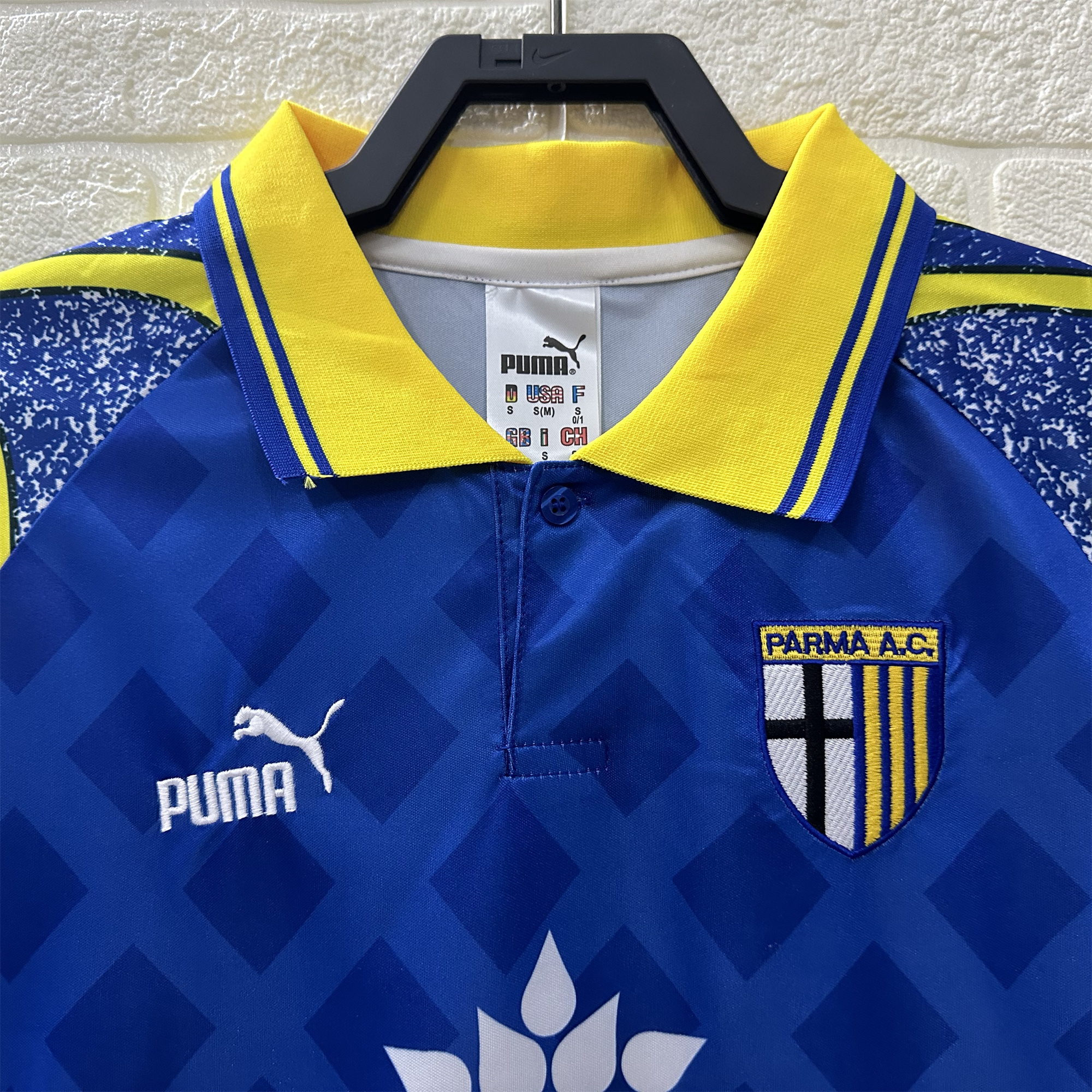 SIUjerseys-Retro Parma 1995-96 Third Jersey - Fans Version