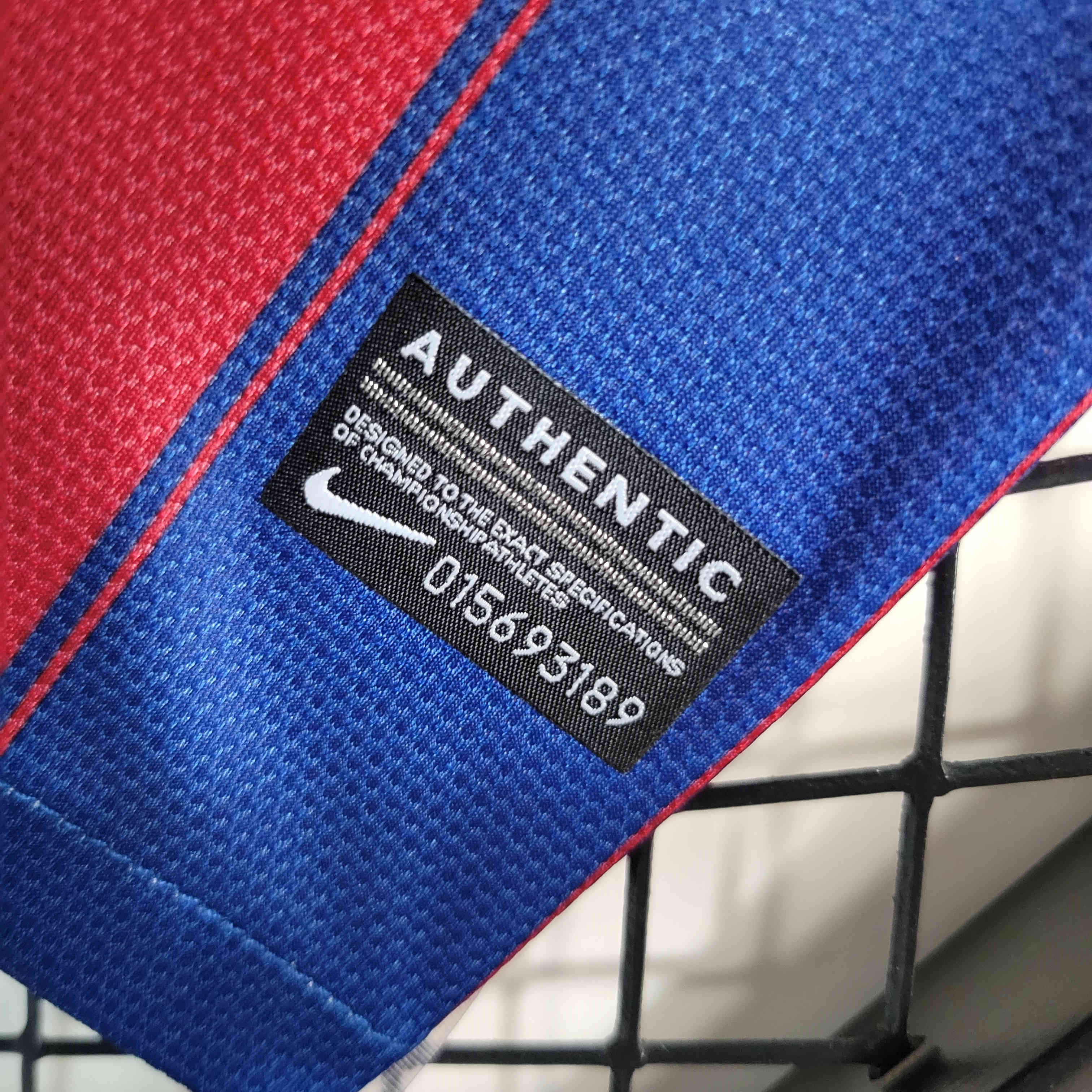 SIUjerseys-Retro Barcelona 09-10 Home Stadium Jersey