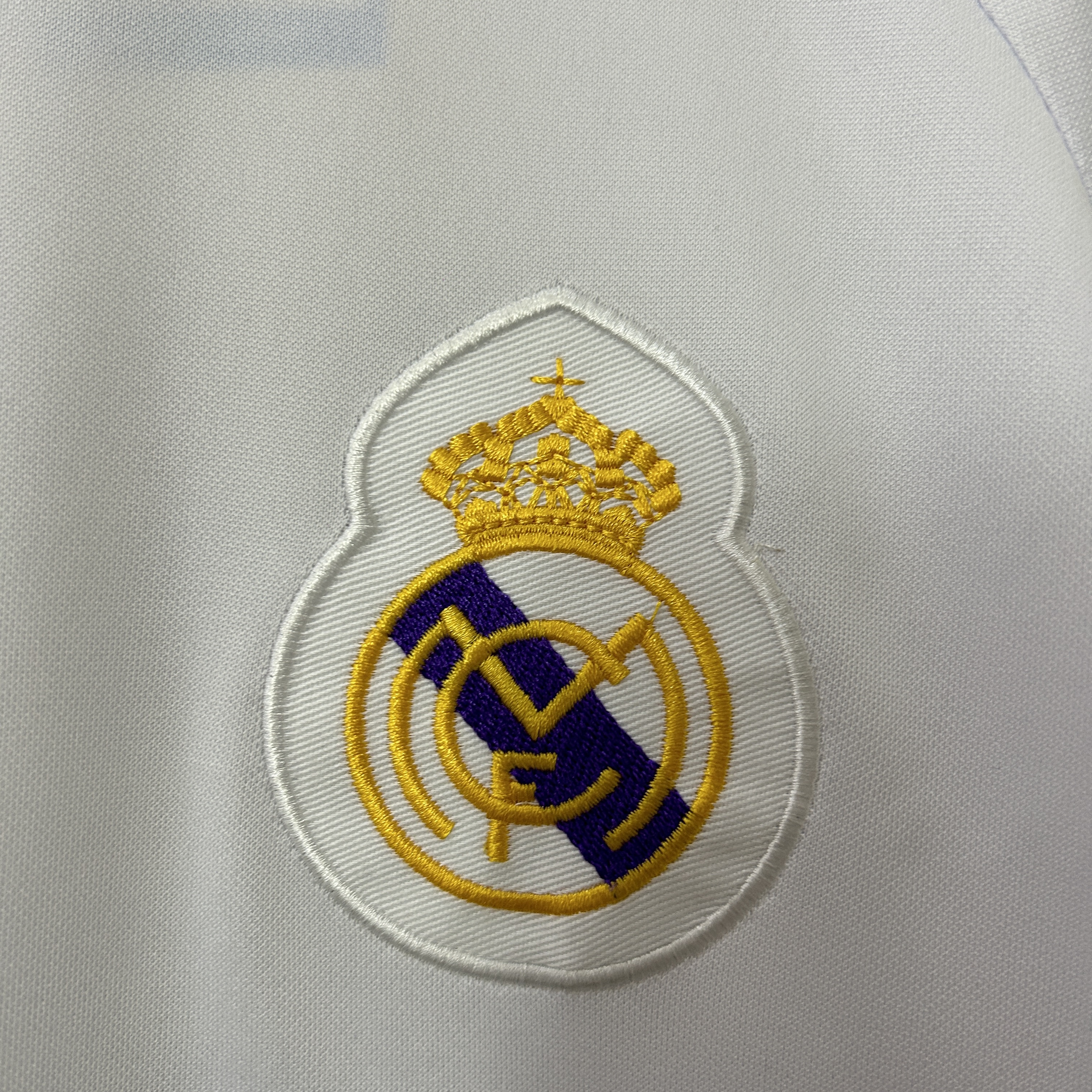 SIUjerseys-Retro Real Madrid 1984-85 Home Jersey