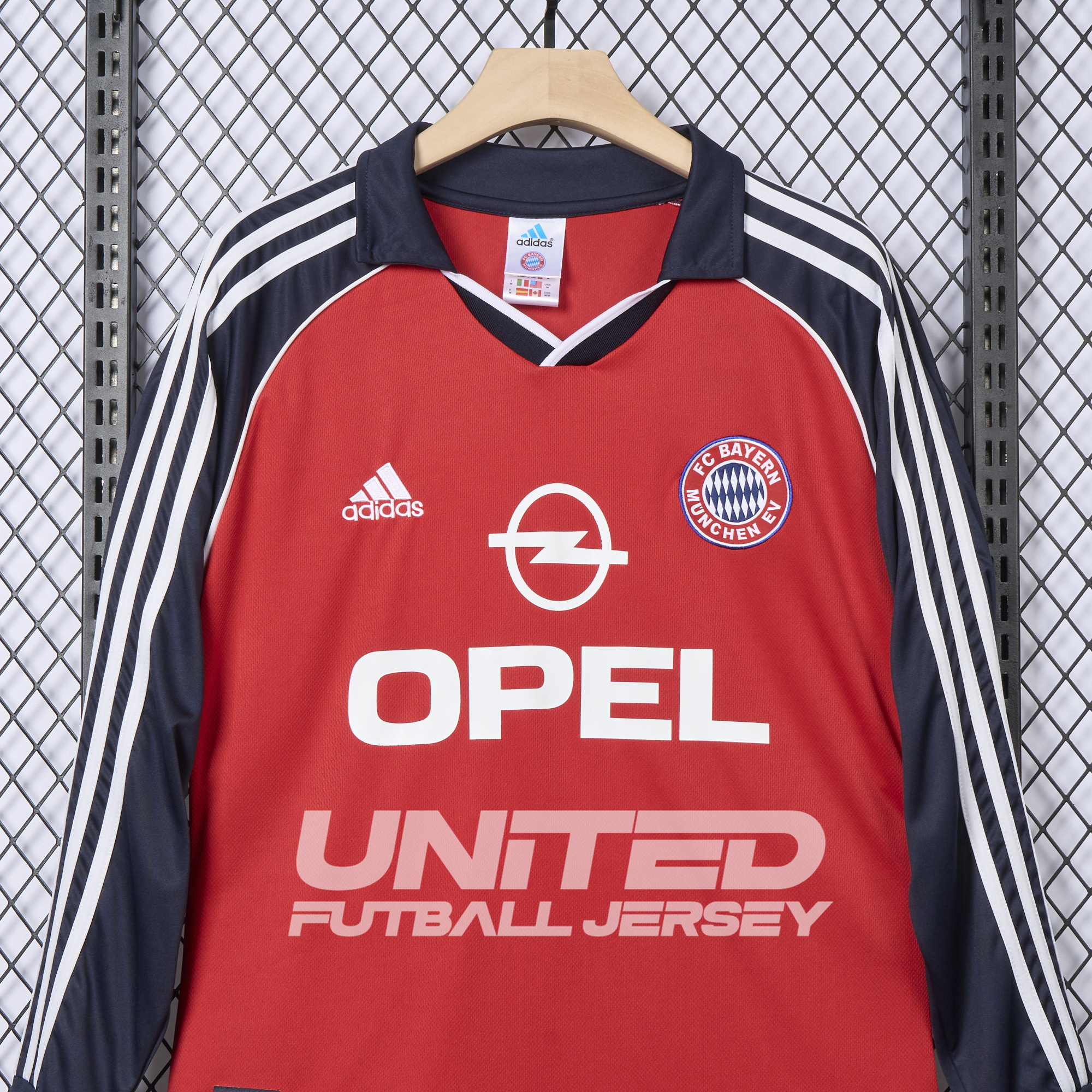unitedfutballjersey-Retro Bayern Munich 2000-01 Home Long Sleeve Jersey