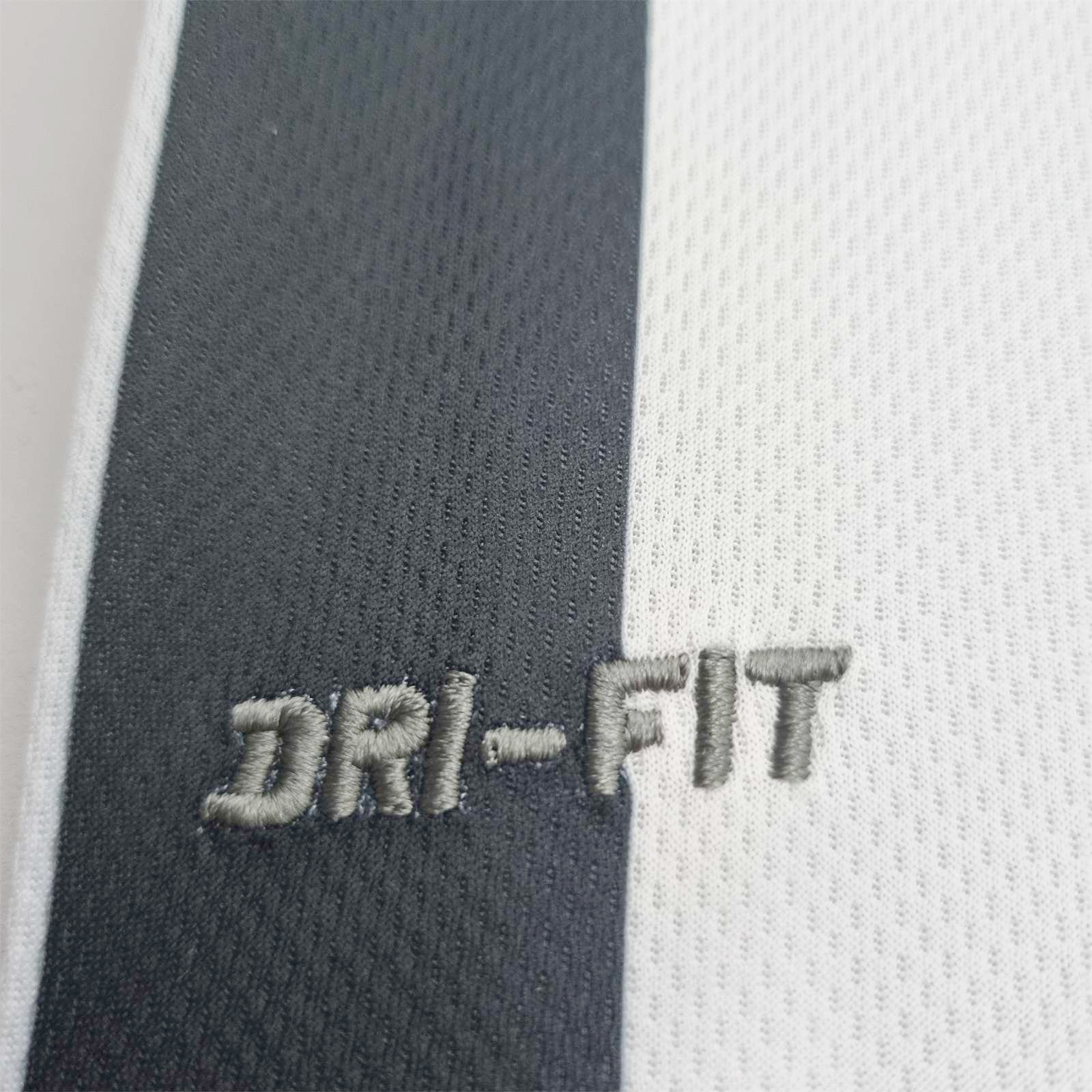 unitedfutballjersey-Retro Santos 2012 Away Stadium Jersey