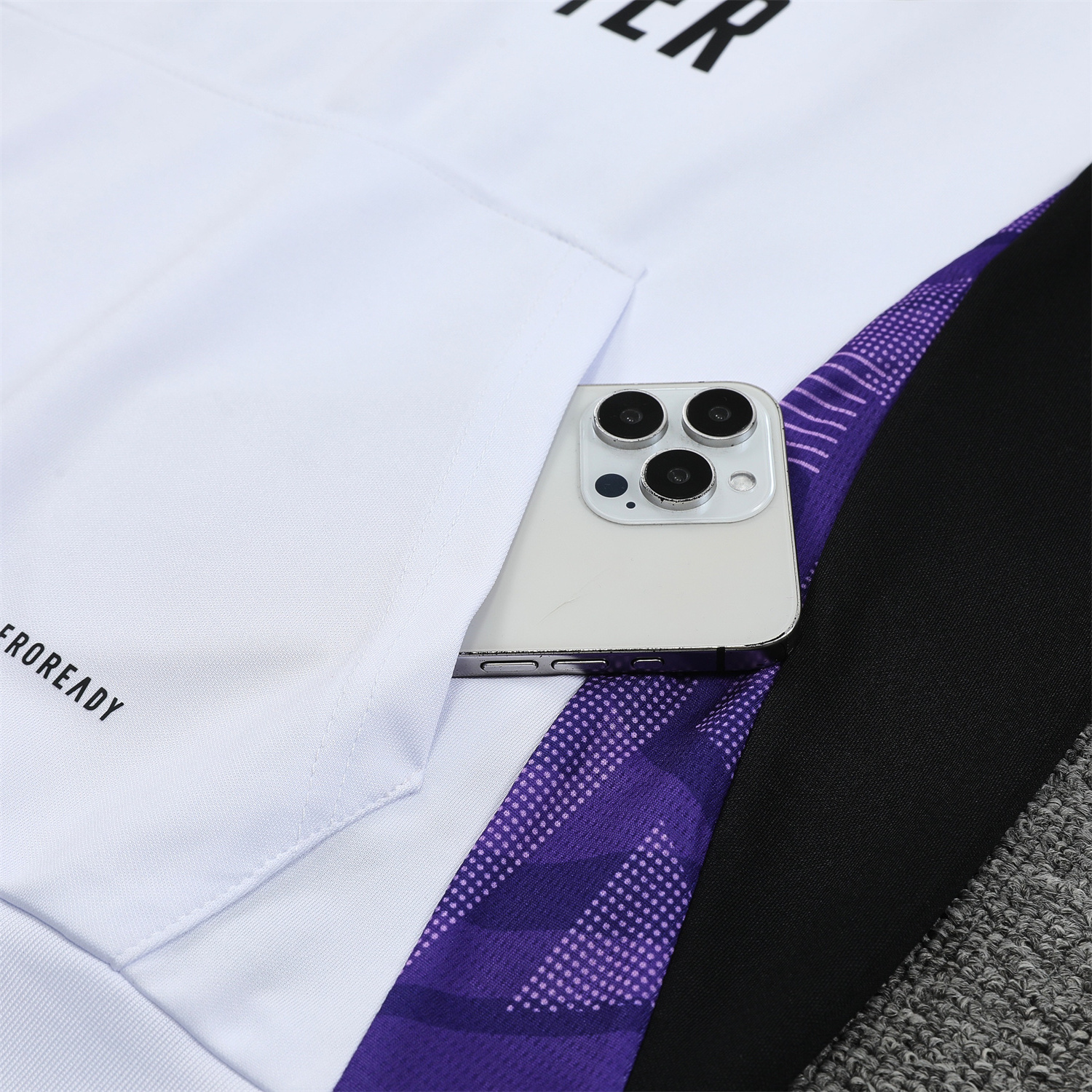 SIUjerseys-Real Madrid 24-25 Training Hoodie Set - White Hoodie and Black Pants