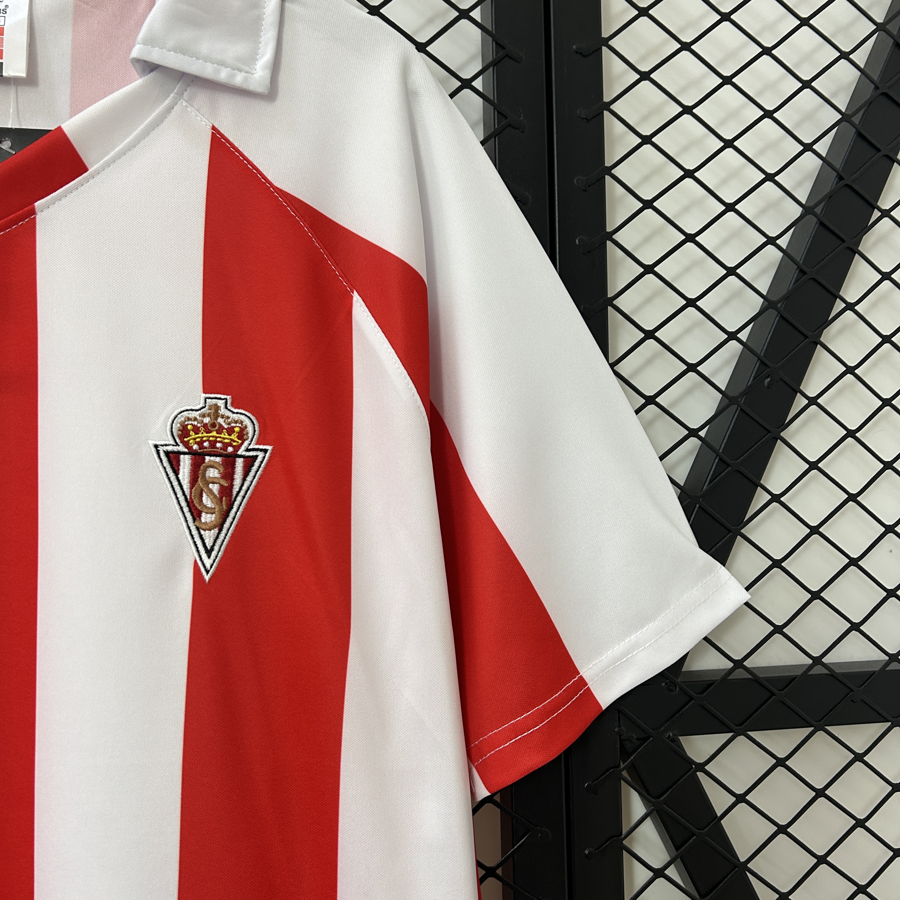 SIUjerseys-Retro Sporting Gijon 1986-87 Home Jersey