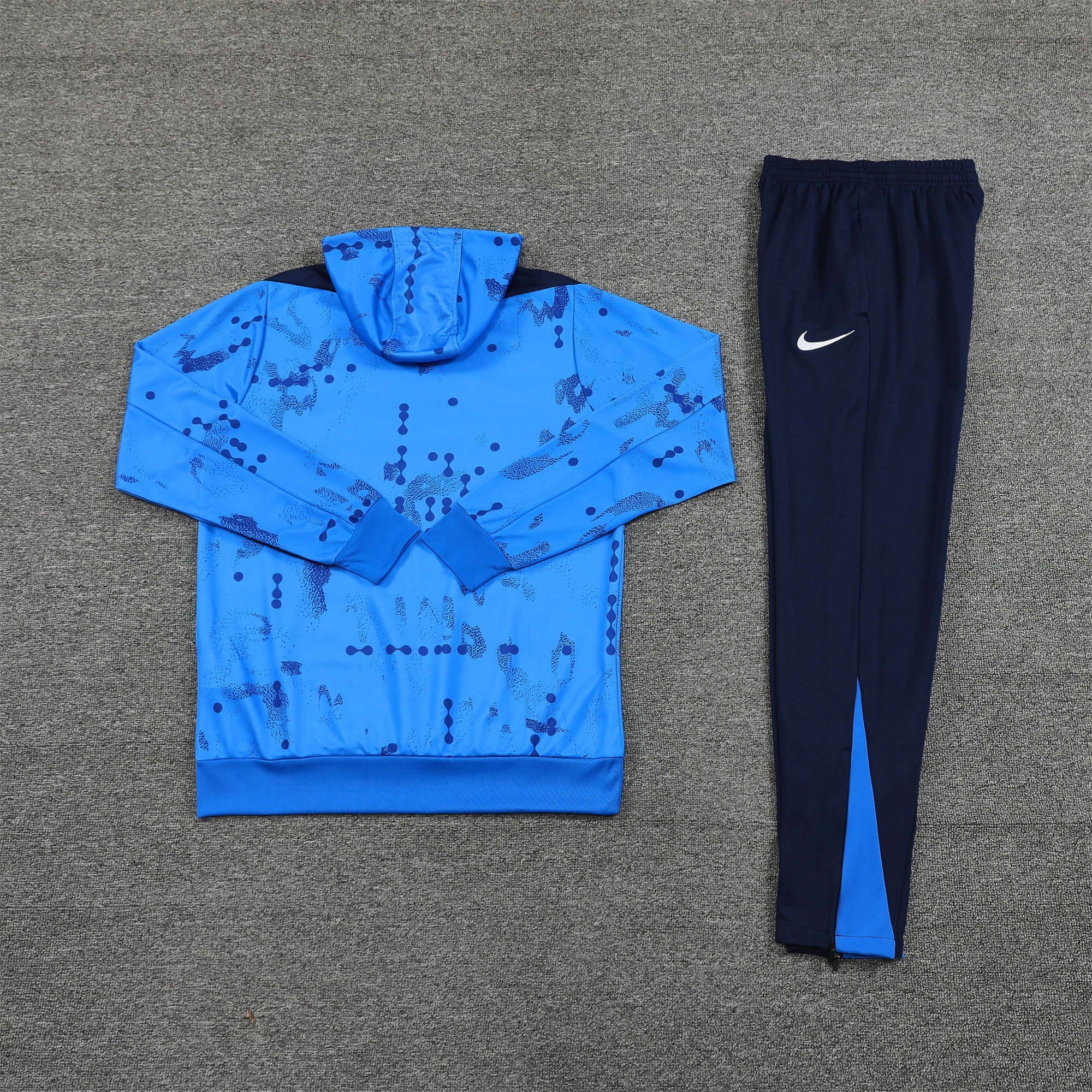 SIUjerseys-C.H.E.L.S.E.A 24-25 Long Sleeve Training Set - Blue Hoodie and Deep Blue Pants
