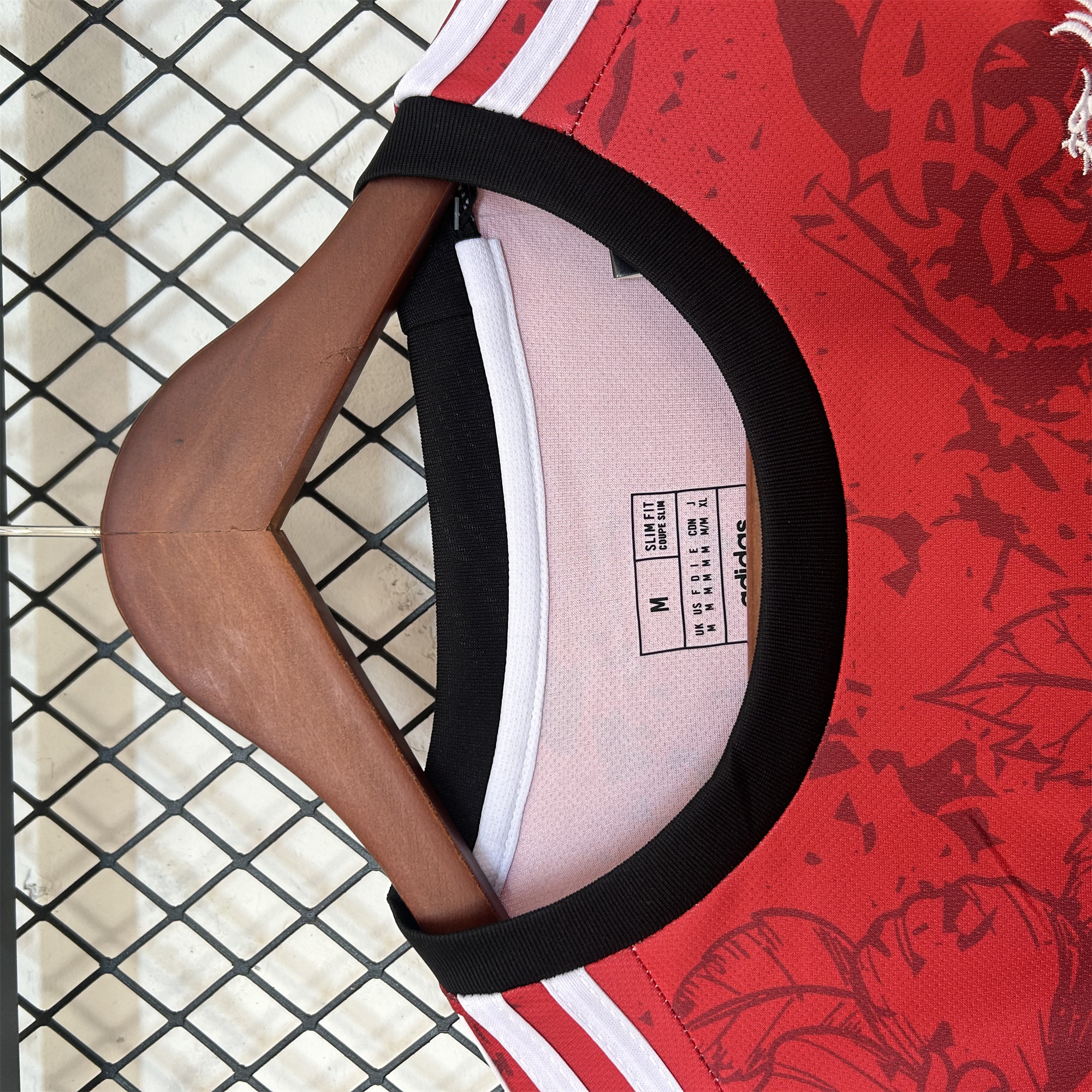 SIUjerseys-Liver.pool 24-25 Red Fire Phoenix Special Edition Jersey - Fans Version