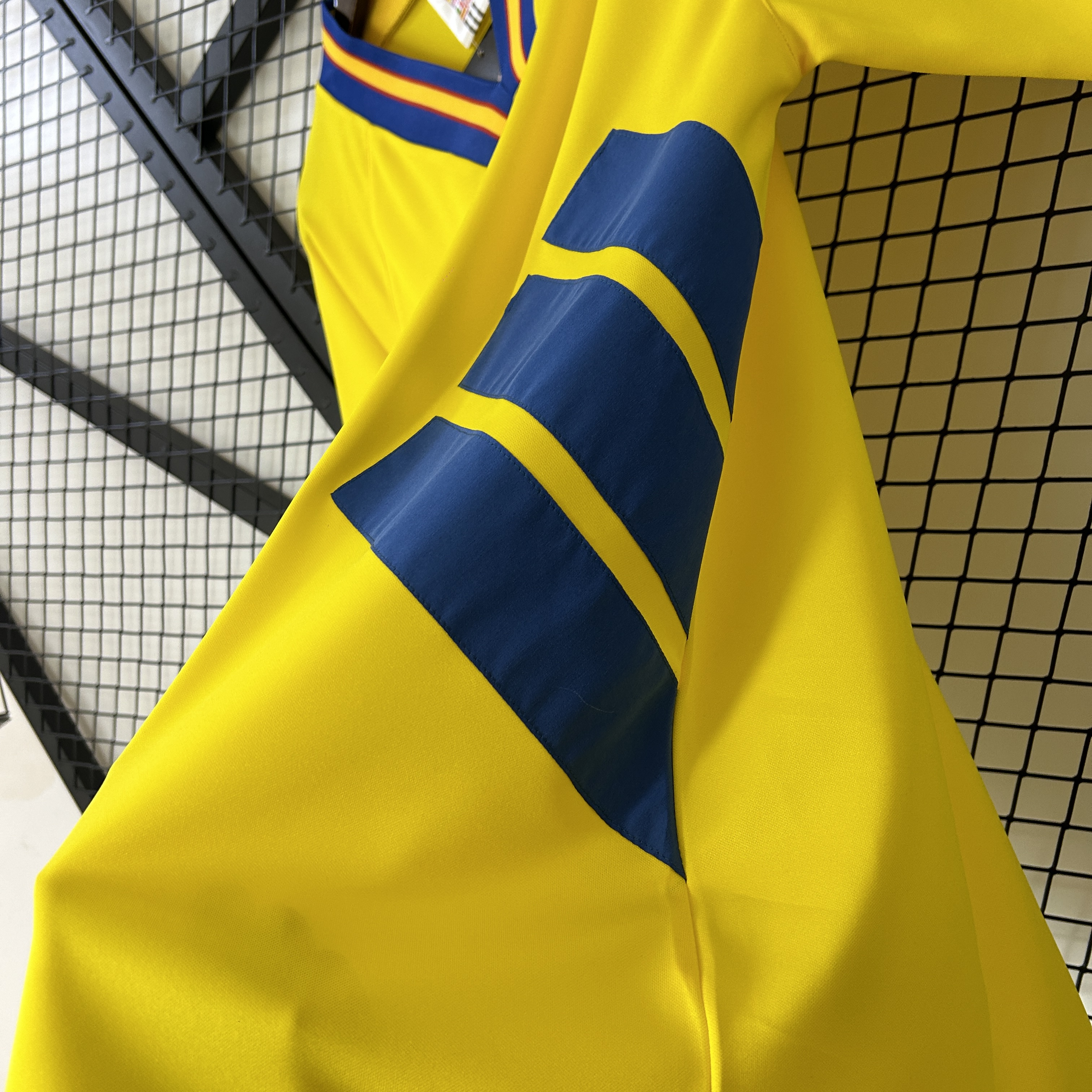 SIUjerseys-Retro Sweden 1994 Home Jersey