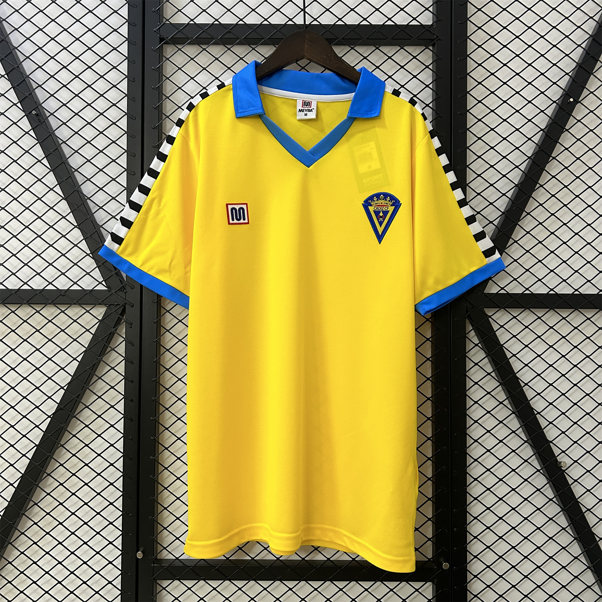 SIUjerseys-Retro Cádiz Cadiz 1983-84 Home Jersey