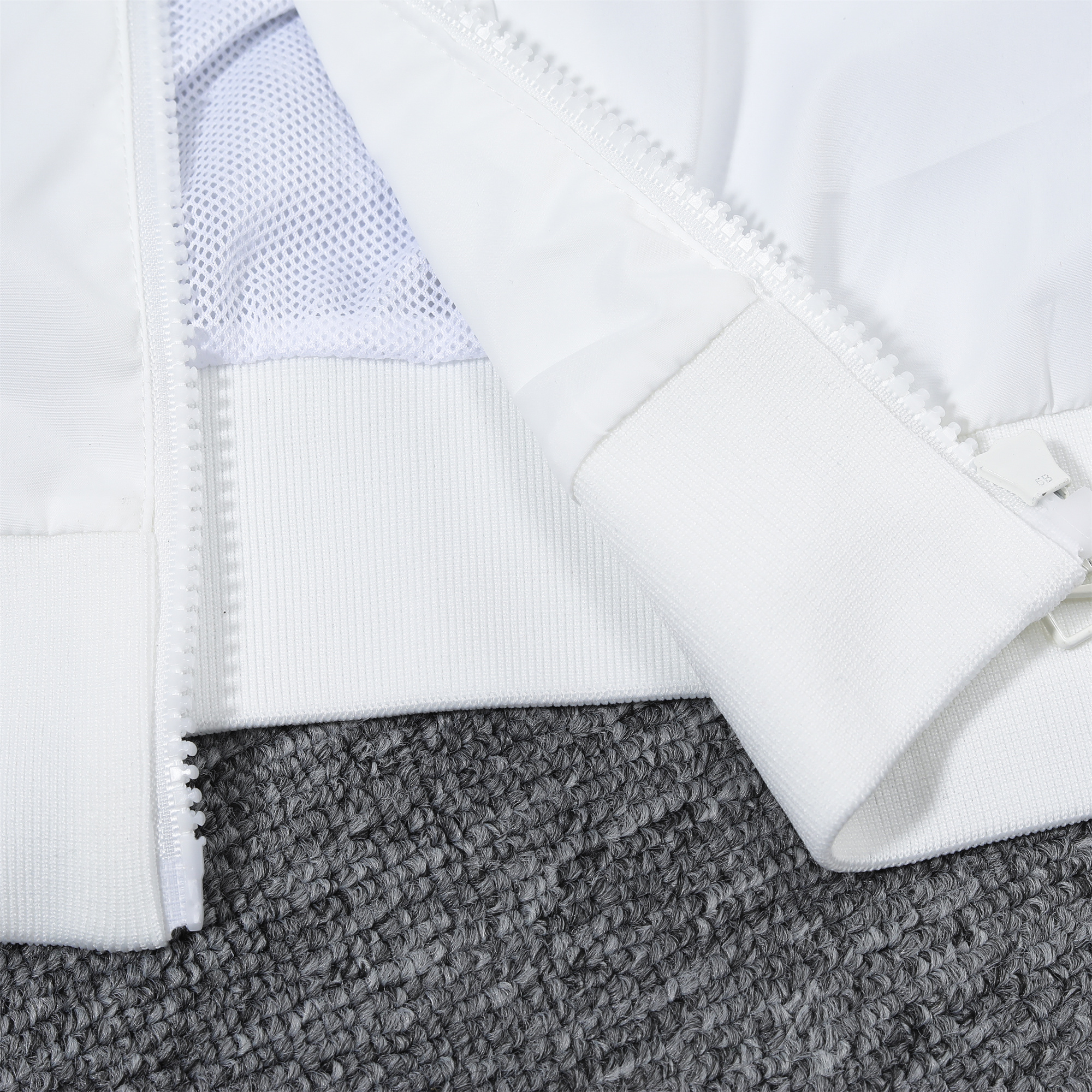 SIUjerseys-England 2024 National Team Anthem White Hooded Windbreaker - Player Version