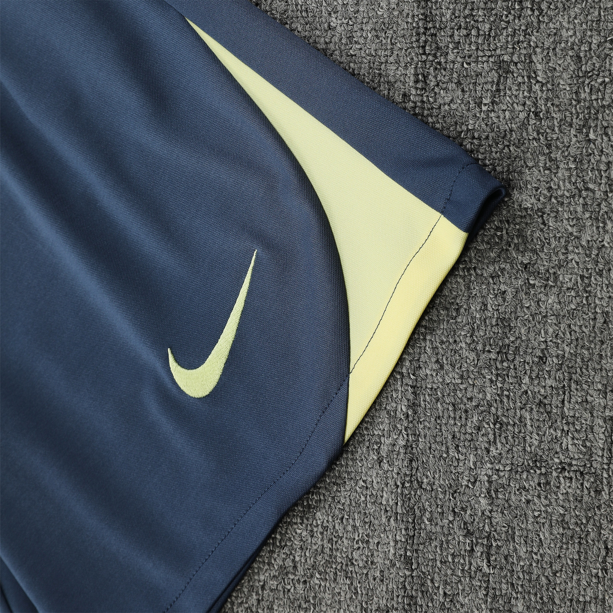 SIUjerseys-Club América 24-25 Vest Training Set - Grey Vest & Shorts