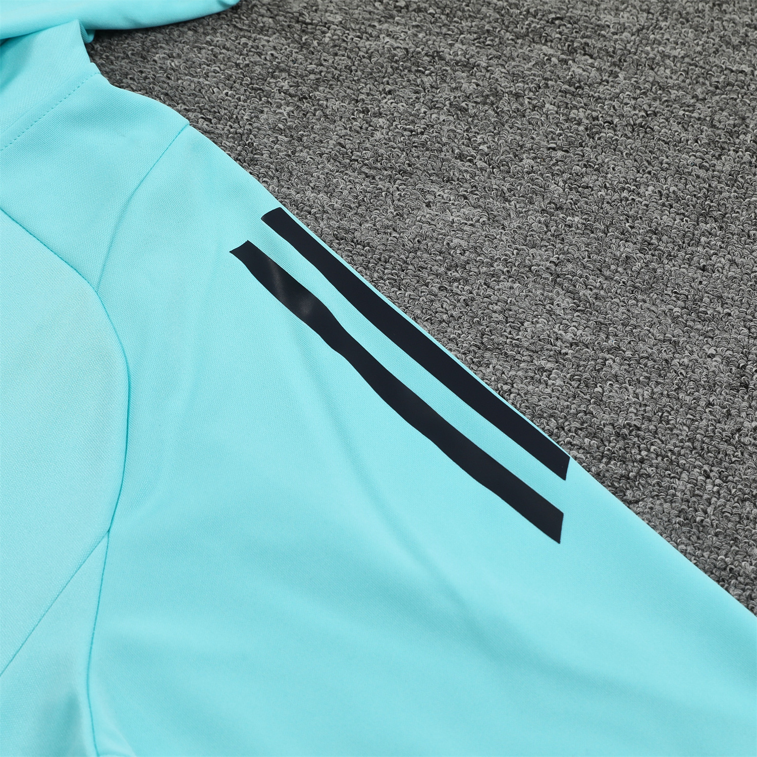 SIUjerseys-Real Madrid 24-25 Training Hoodie Set - Cyan Hoodie and Deep Blue Pants