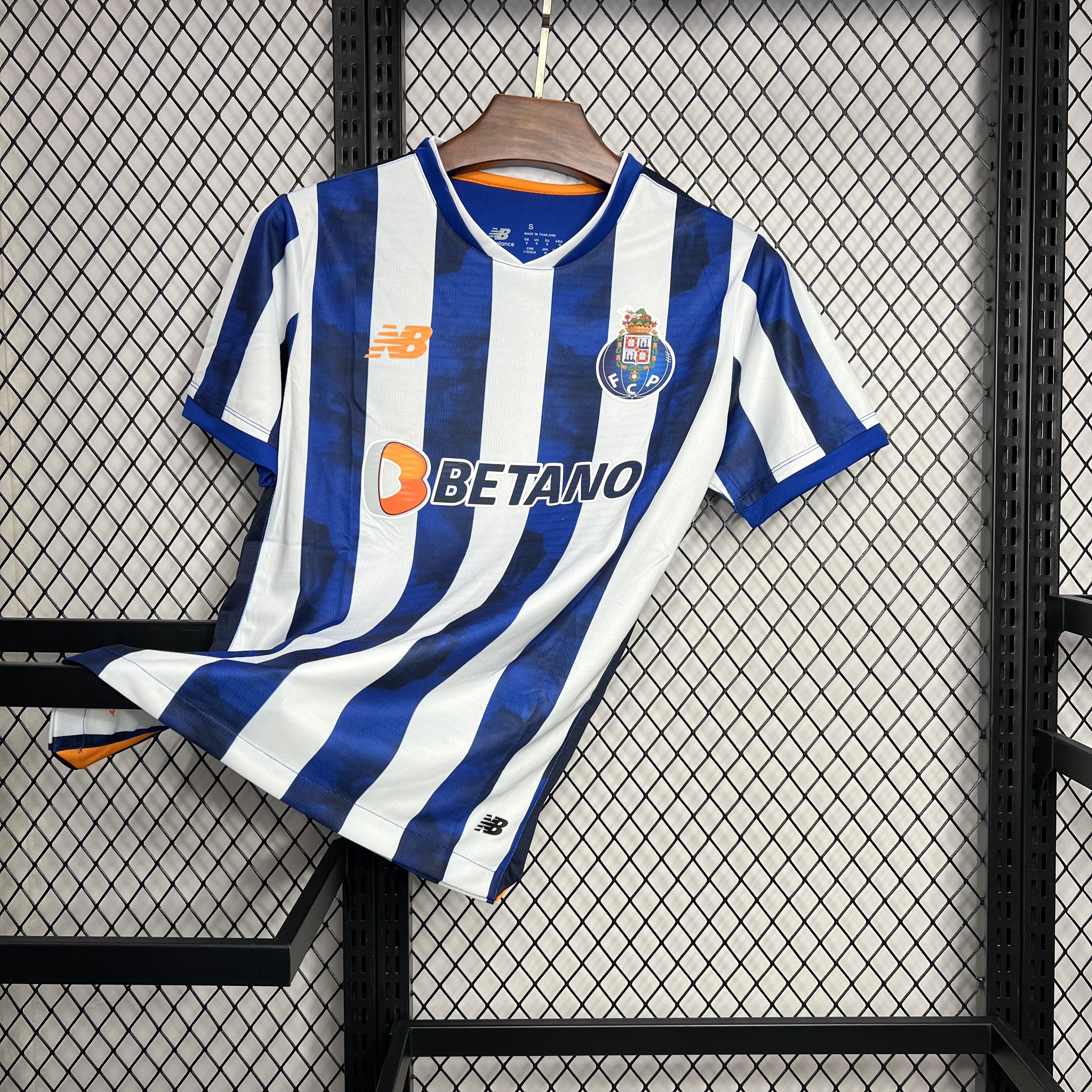 unitedfutballjersey-Porto 24-25 Home Stadium Jersey - Fans Version