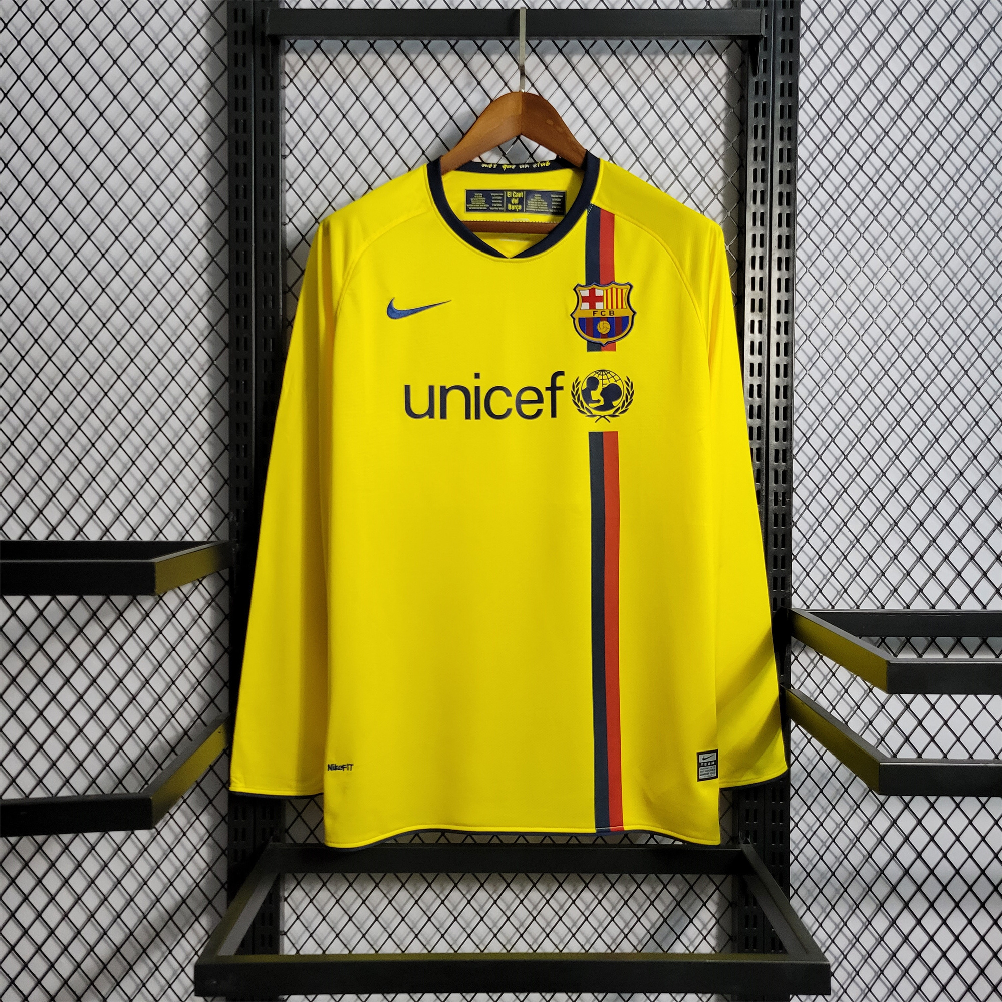 JerseysGala.com | B.A.R.S.A Retro 08-09 Away Stadium Long Sleeve Jersey -Customize Name, Number and Patch | Worldwide Shipping