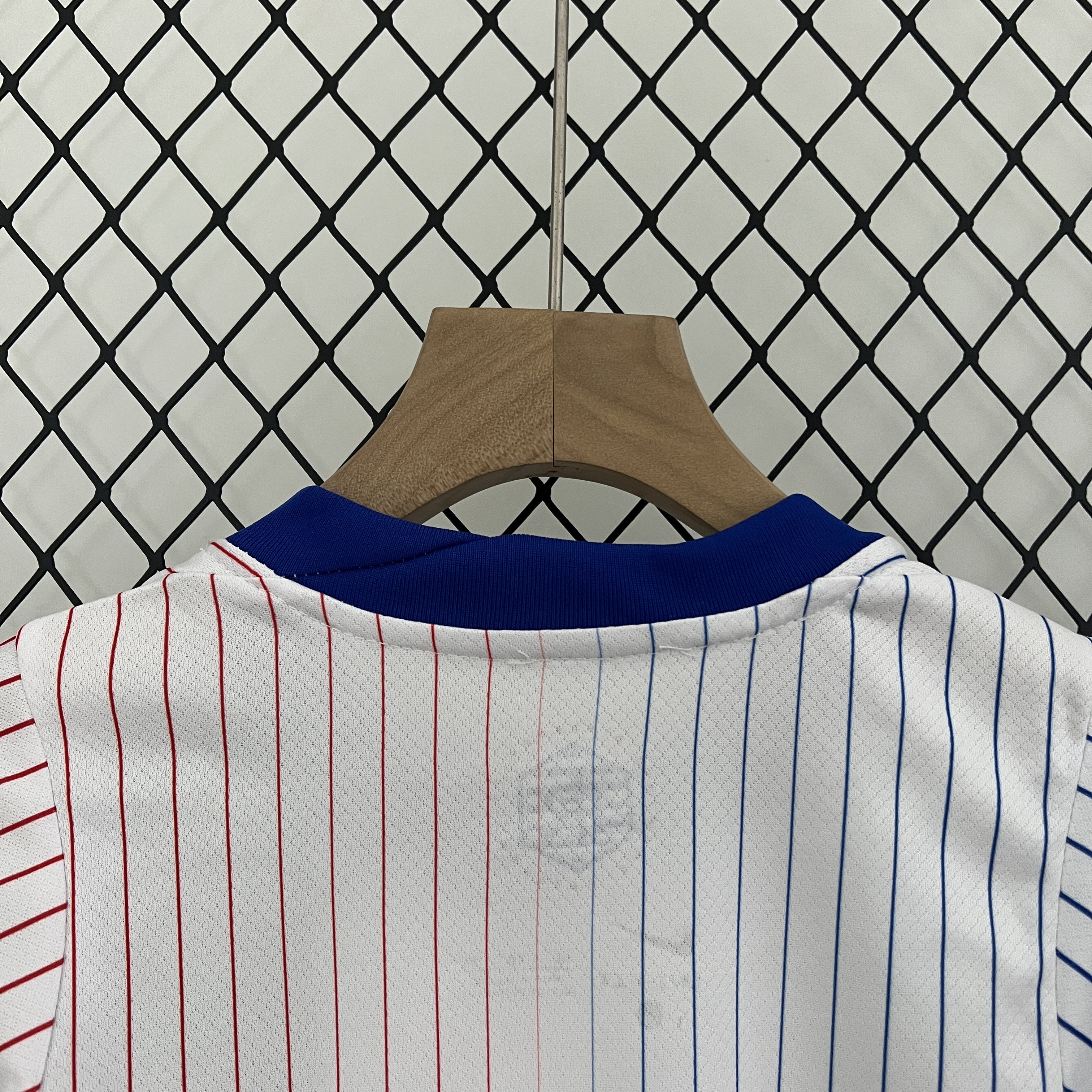 SIUjerseys-France 2024 Away Stadium Kids Kit