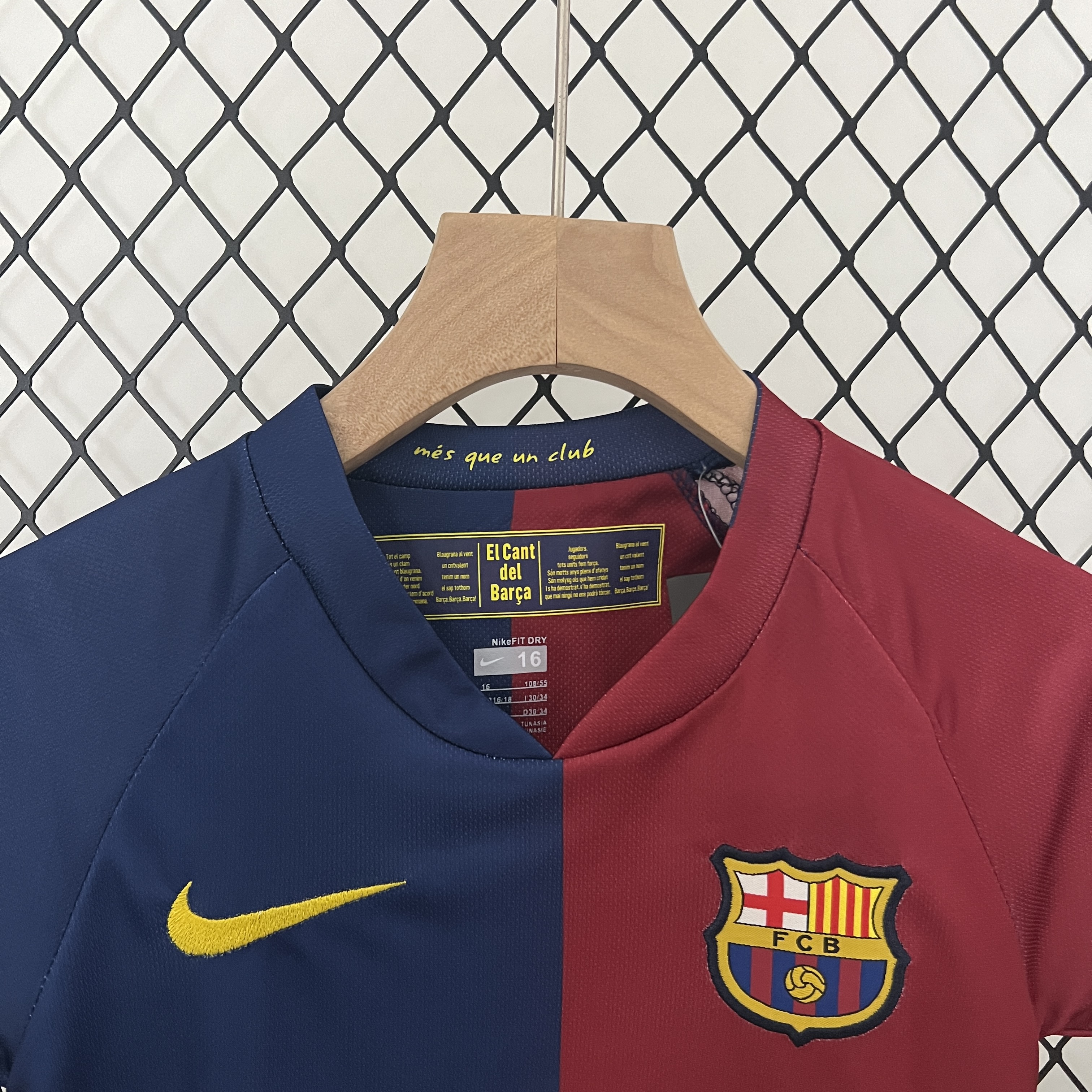SIUjerseys-Retro Barcelona 2008-09 Home Stadium Kids Kit