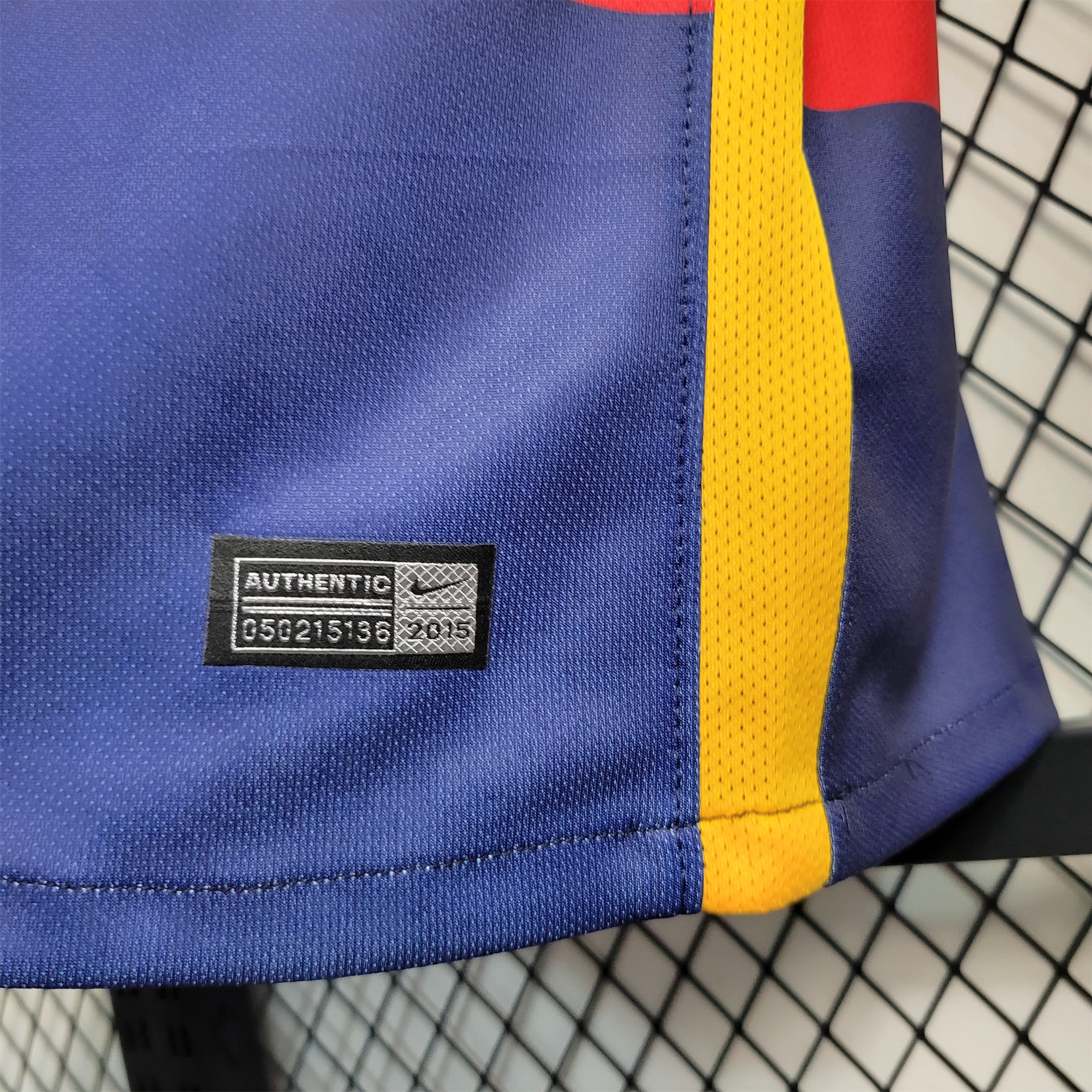 SIUjerseys-Retro Barcelona 15-16 Home Stadium Jersey