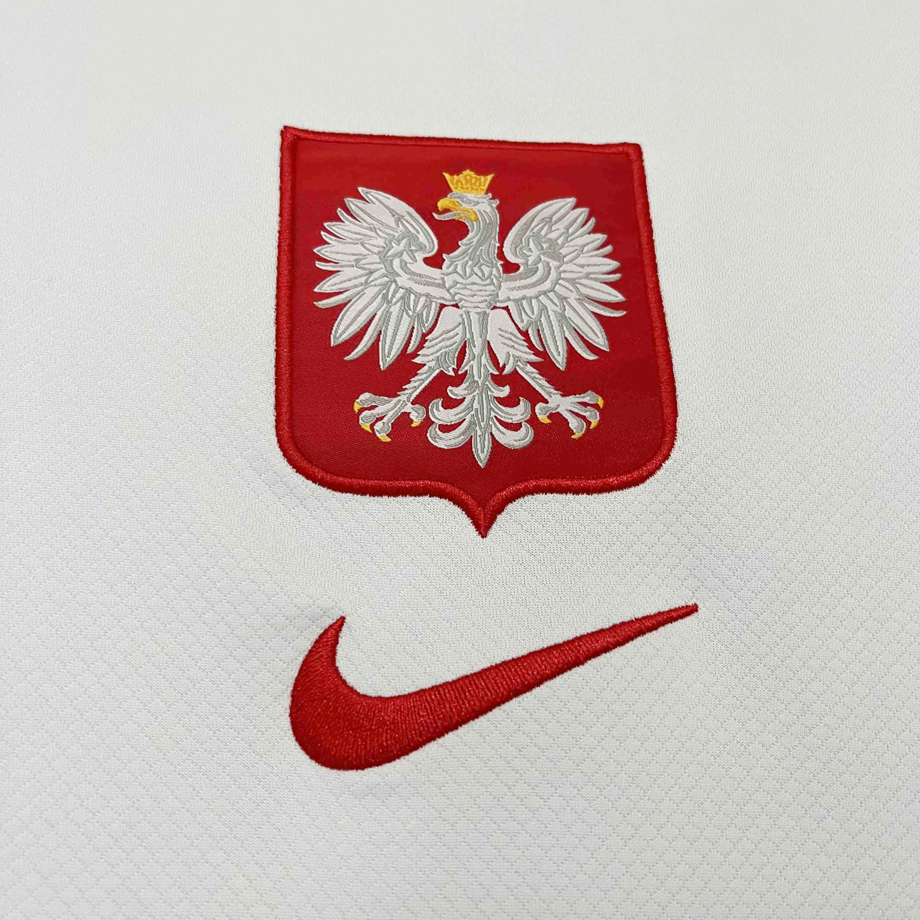 unitedfutballjersey-Poland 2024 Home Stadium Jersey - Fans Version