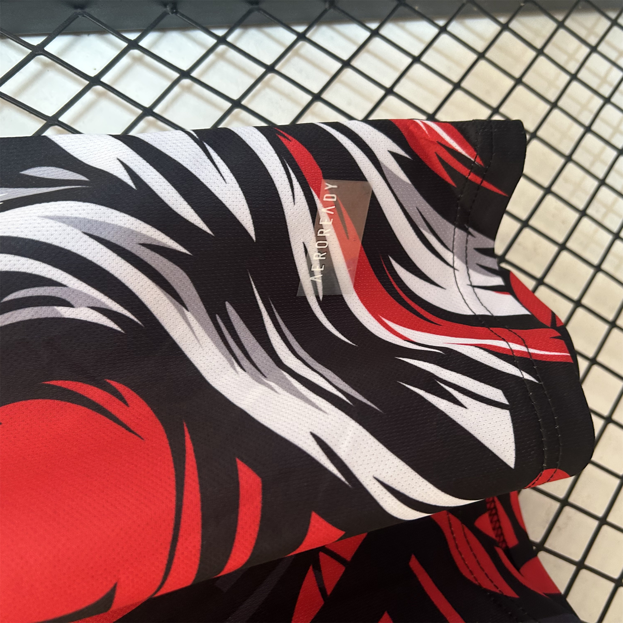 SIUjerseys-Liver.pool 24-25 Black Fire Phoenix Special Edition Jersey - Fans Version