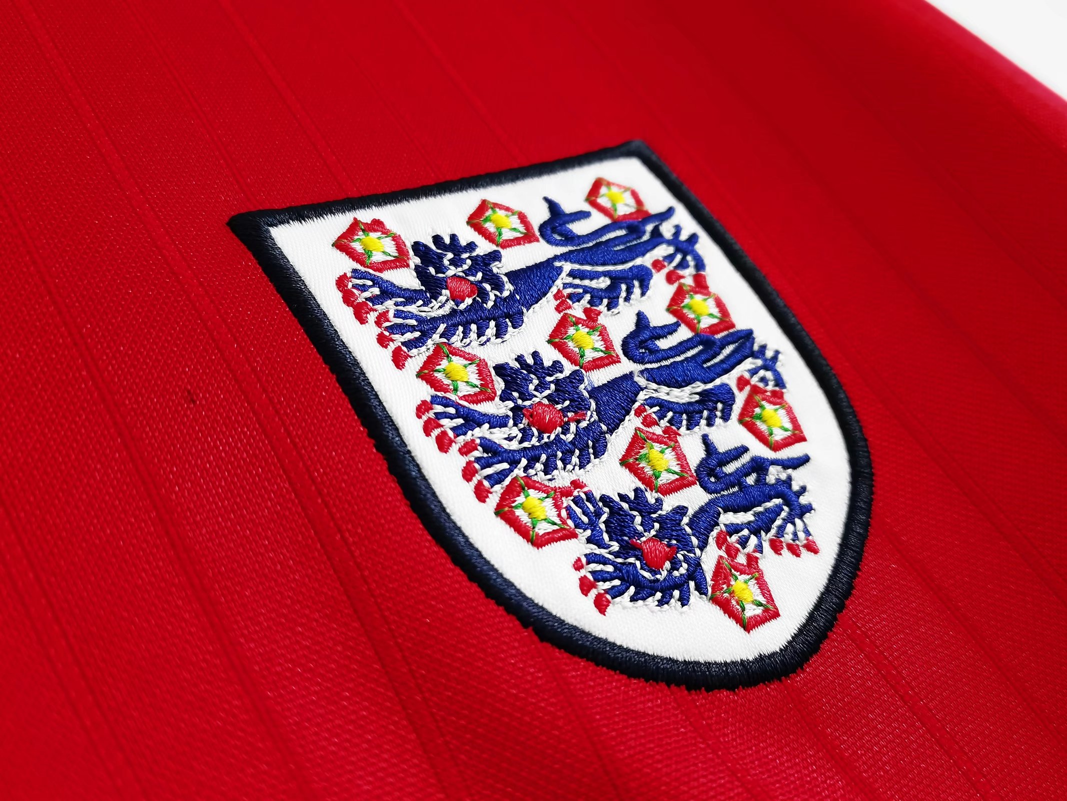 SIUjerseys-Retro England 1984-87 Away Stadium Jersey