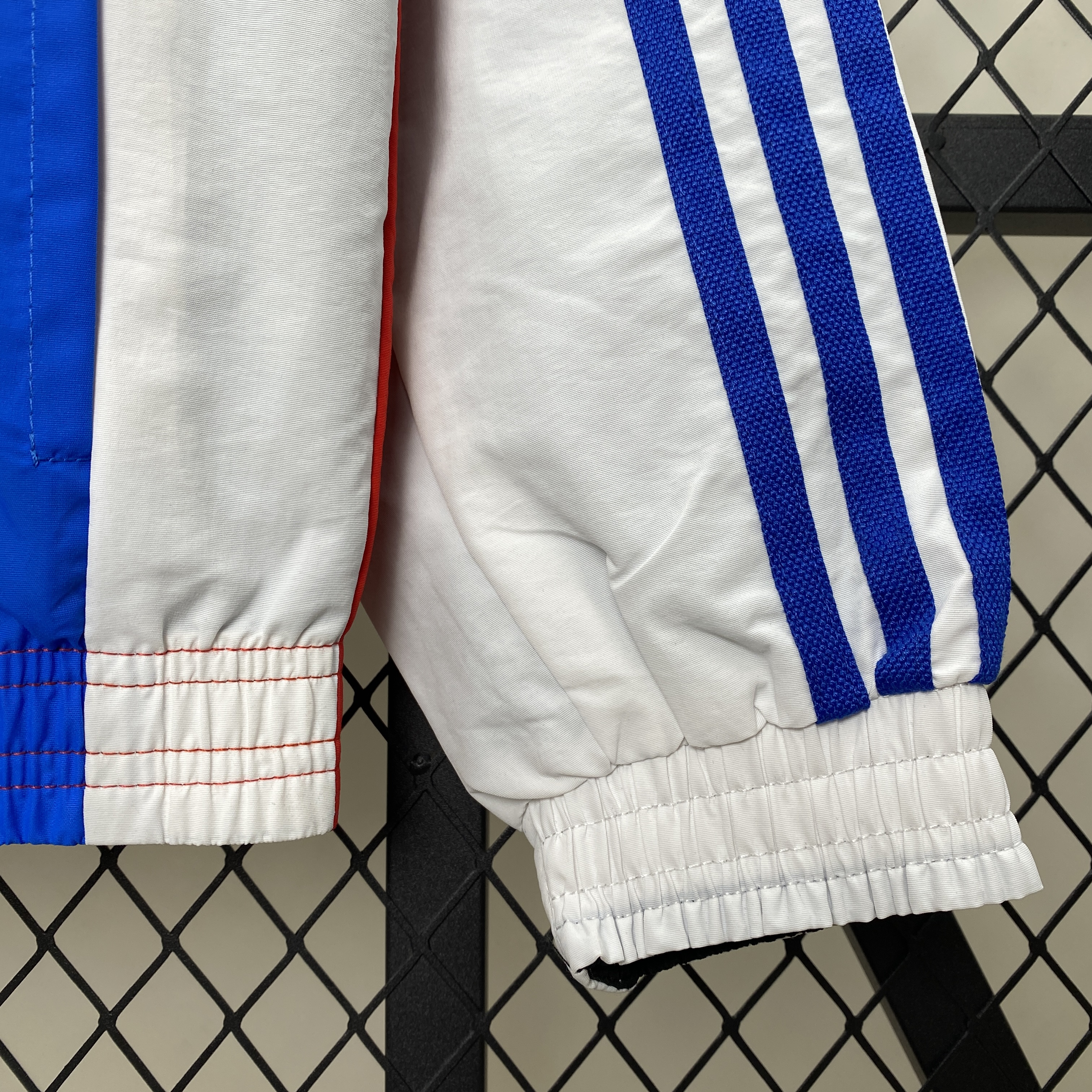 SIUjerseys-Arsenal 24-25 Double Sided Reversible Windbreaker - Home & Away Jersey Style