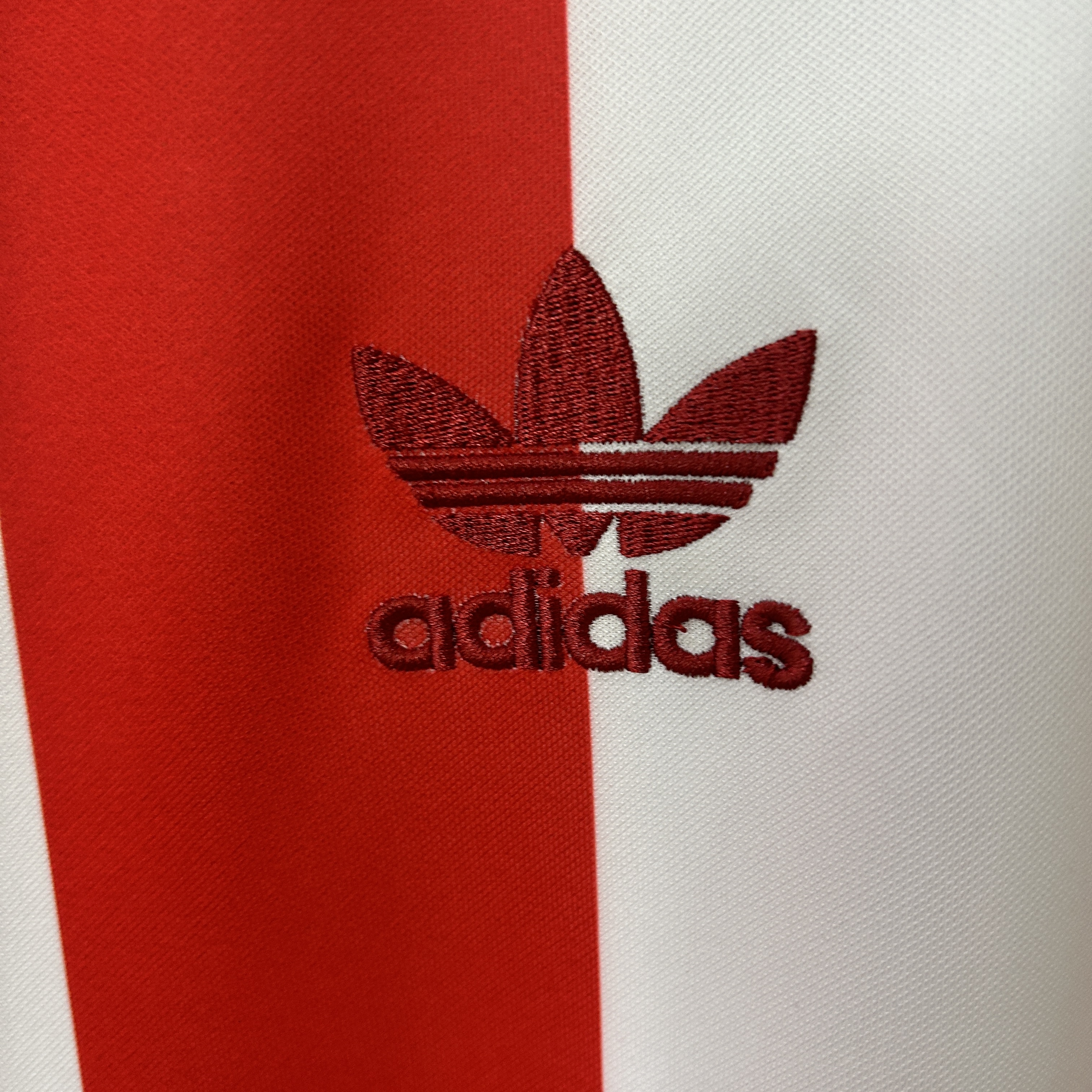 SIUjerseys-Retro Sporting Gijon 1986-87 Home Jersey