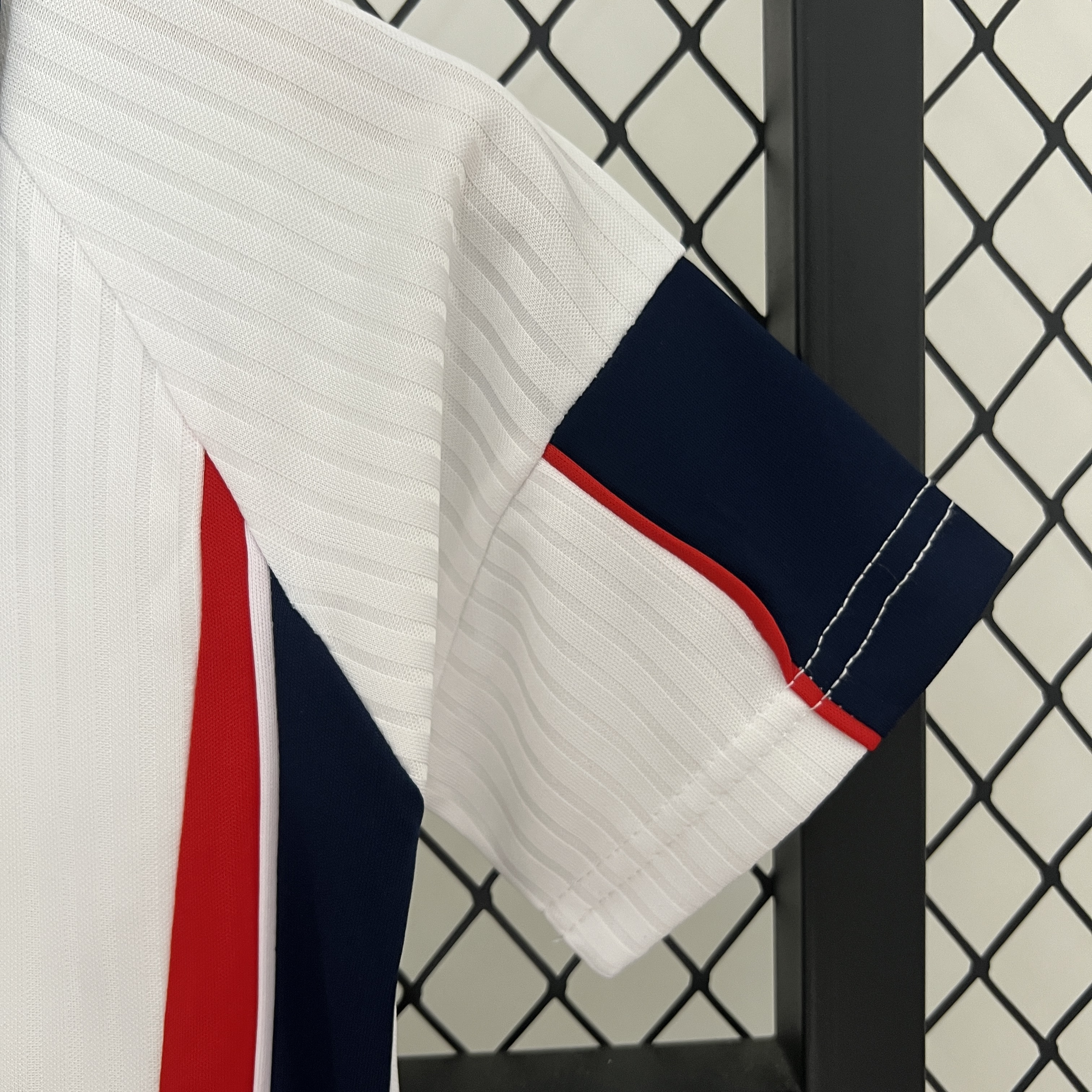 unitedfutballjersey-Retro England 1998 Home Stadium Kids Kit