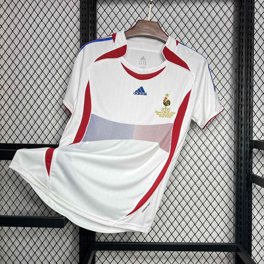 unitedfutballjersey-Retro France 2006 Away Stadium Jersey