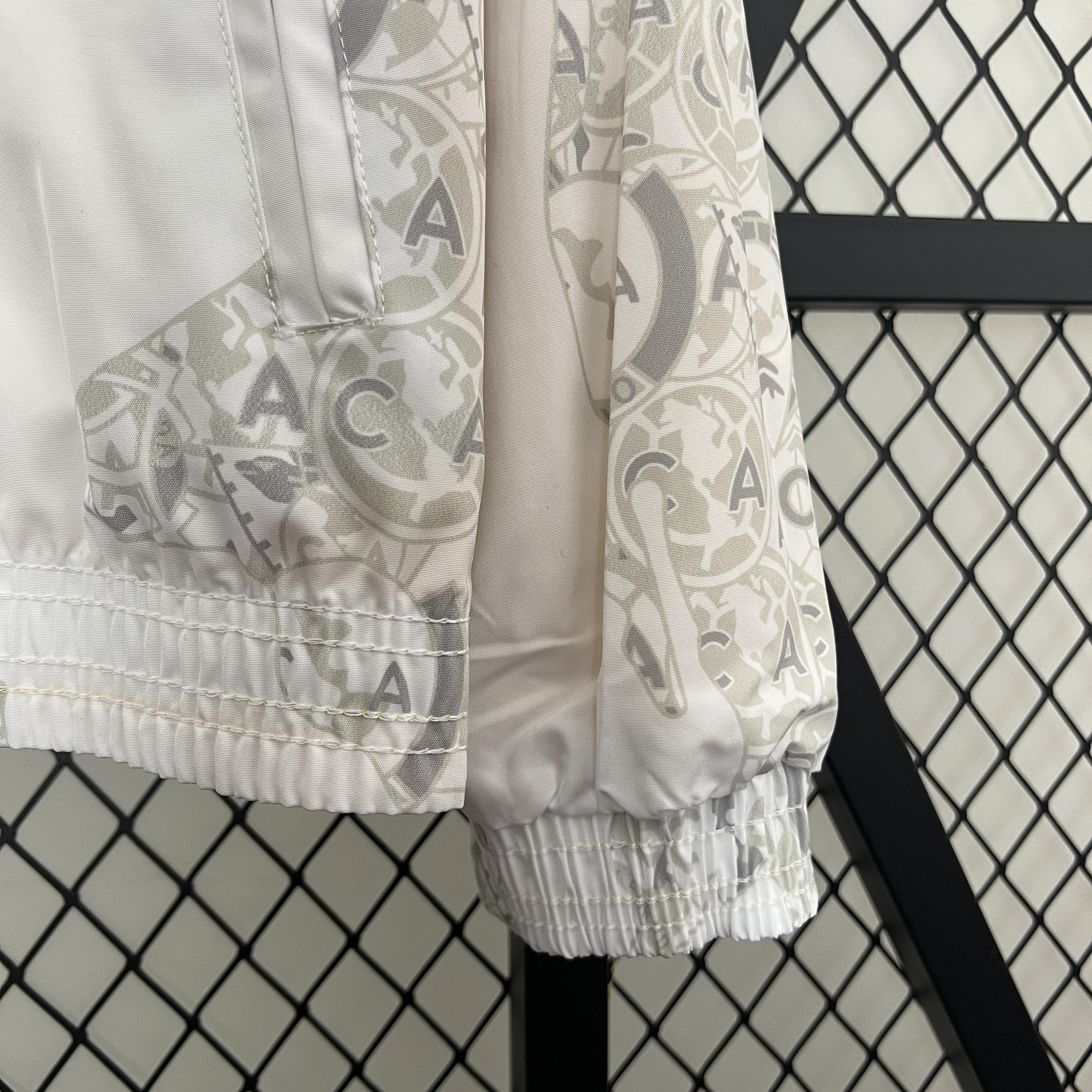 SIUjerseys-Club América 24-25 Double Sided Reversible Windbreaker - Yellow & White