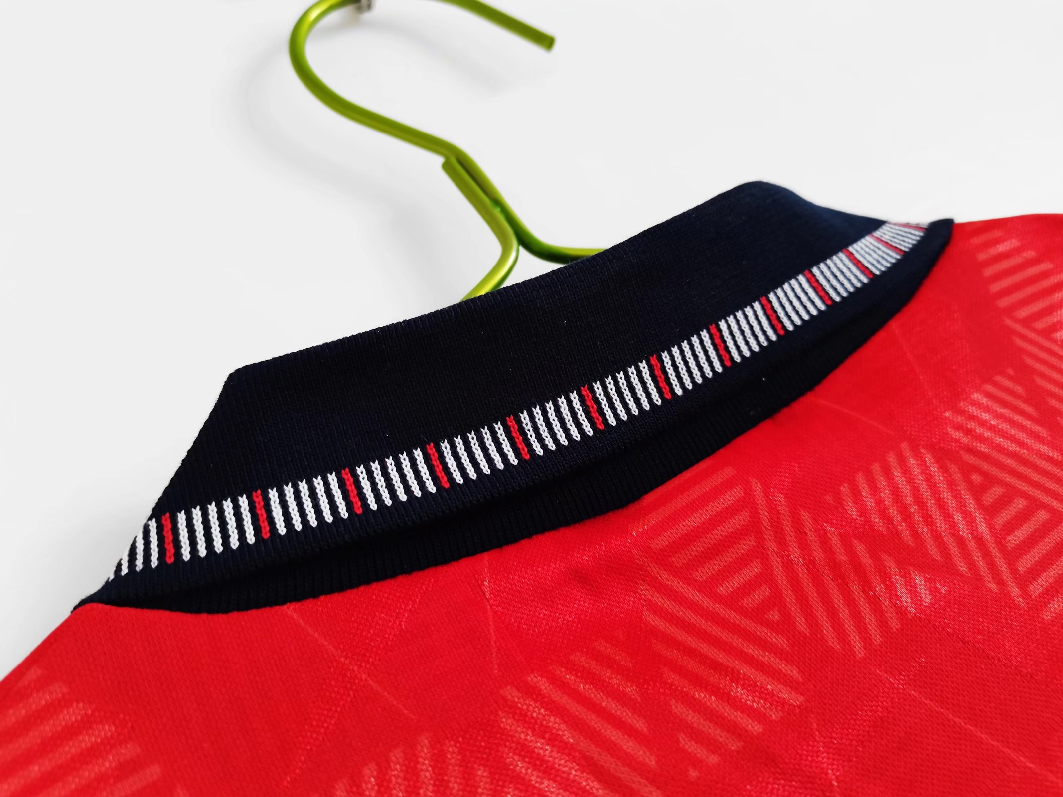 SIUjerseys-Retro England 1990 Away Stadium Jersey