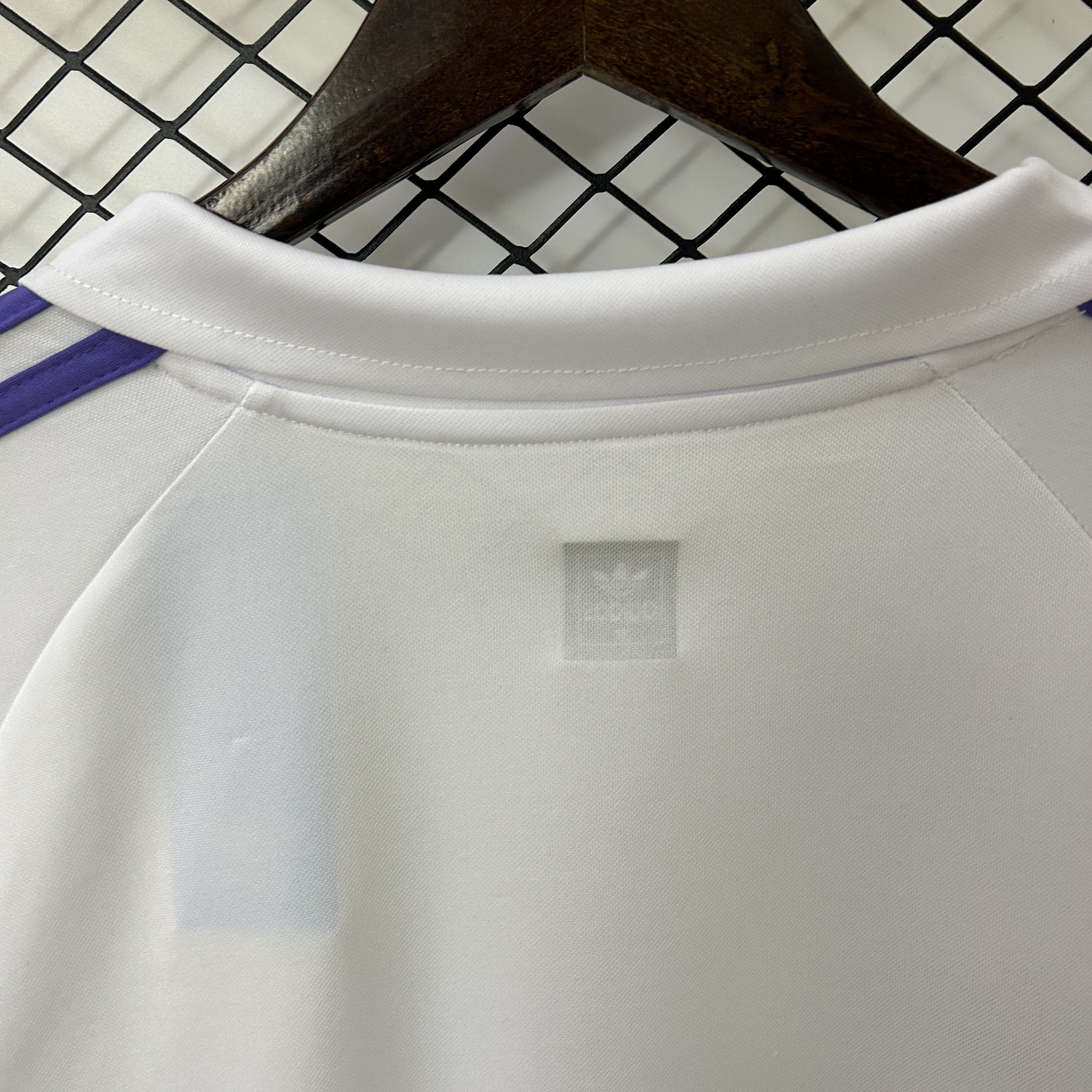 SIUjerseys-Retro Real Madrid 1984-85 Home Jersey