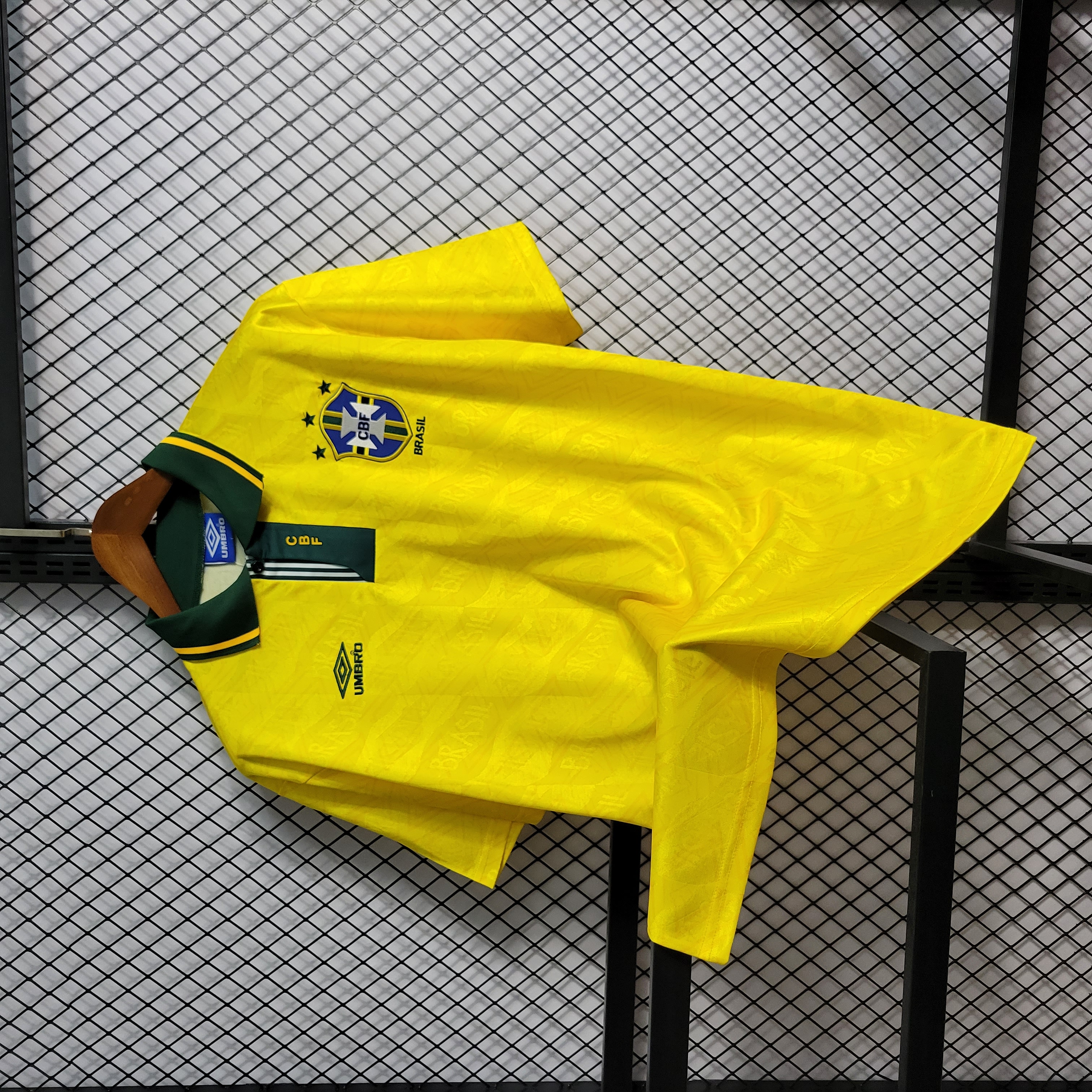 SIUjerseys-Retro Brazil 1991-93 Home Stadium Jersey