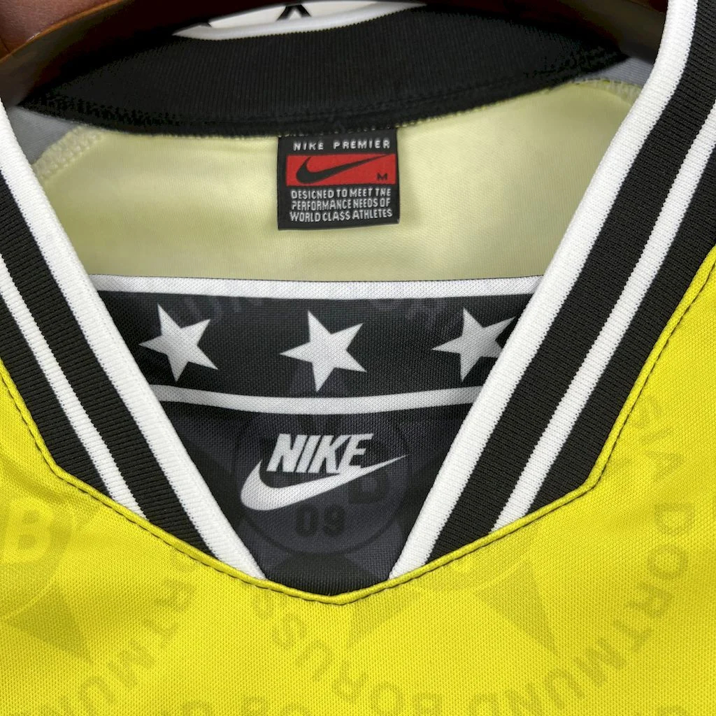 unitedfutballjersey-Retro Dortmund 1994-95 Home Jersey
